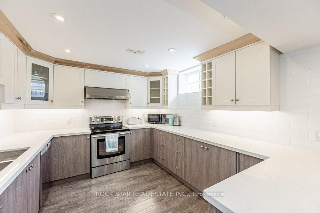 Photo 12 of 11 Aterno Drive, Hamilton, Mountview — HOMEH