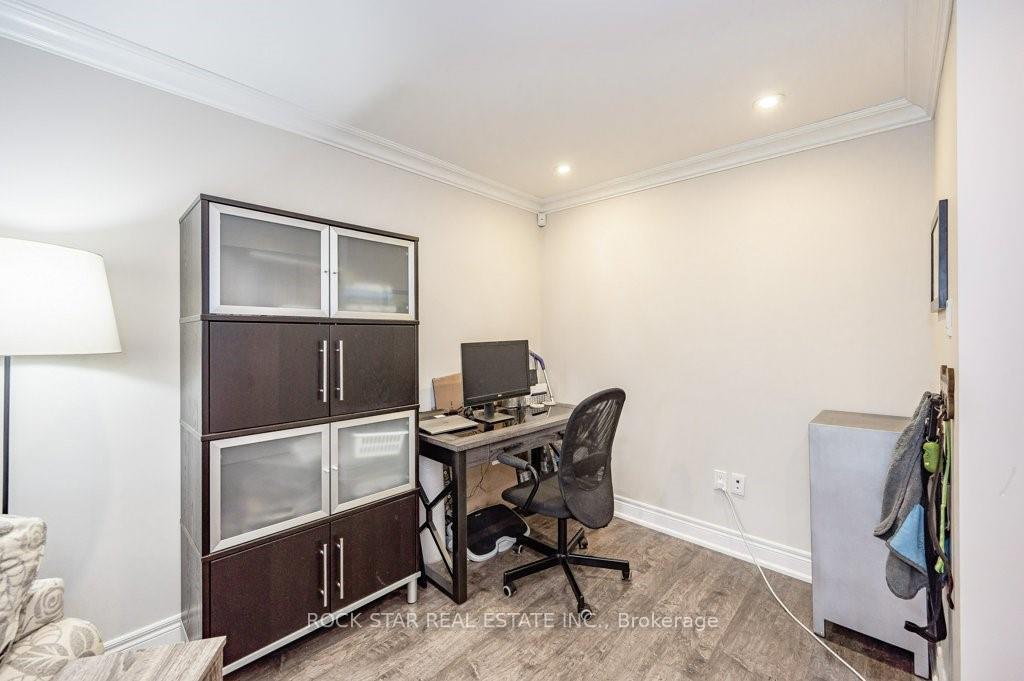 Photo 14 of 11 Aterno Drive, Hamilton, Mountview — HOMEH