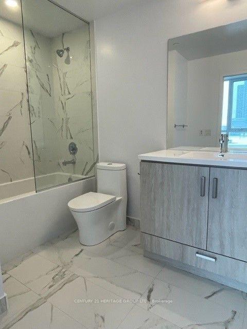 Photo 10 of Unit 519, 38 Honeycrisp Crescent, Vaughan, Vaughan Corporate Centre — HOMEH