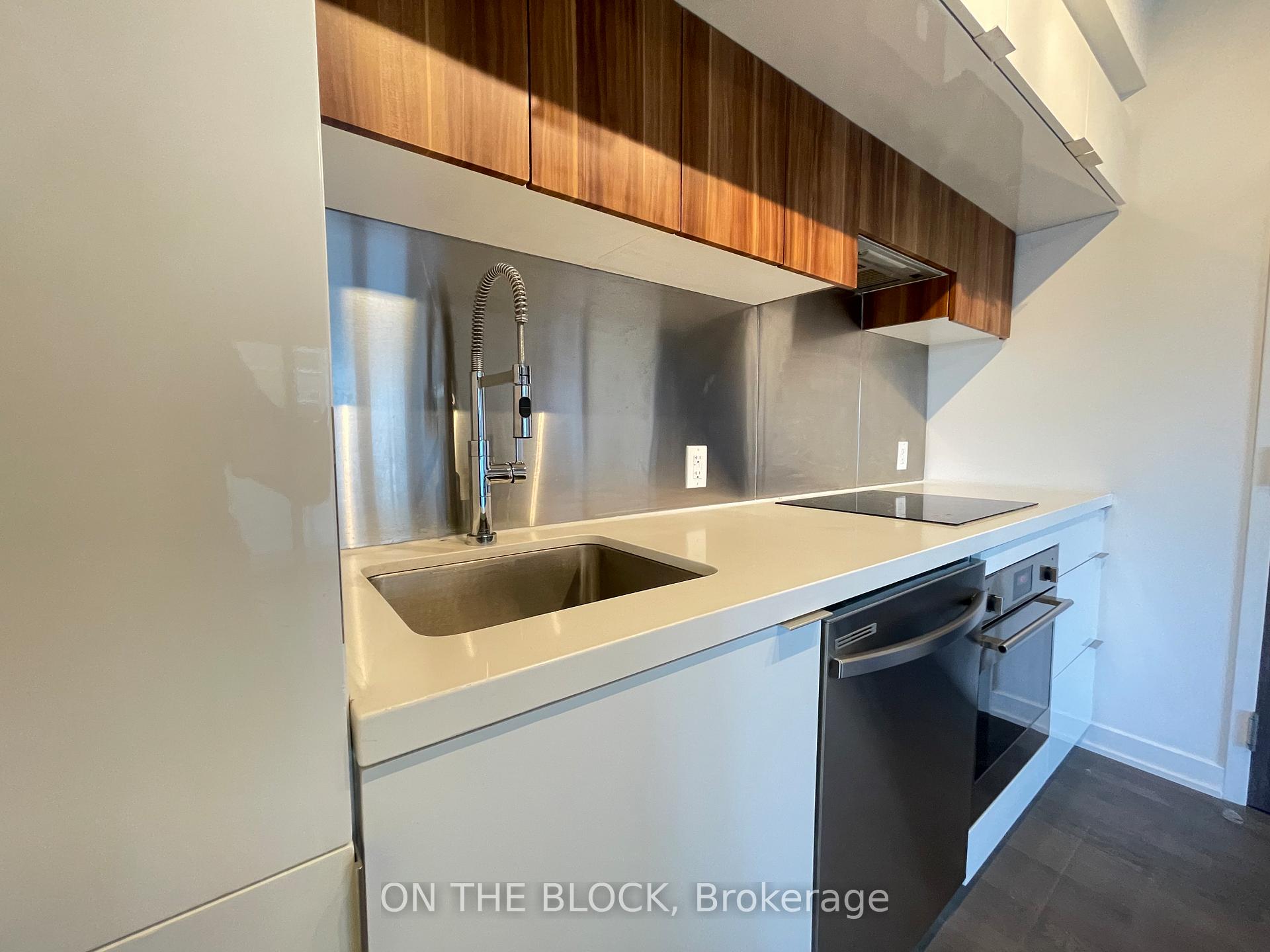 Photo 11 of Unit 509, 185 Roehampton Avenue, Toronto, Mount Pleasant West — HOMEH