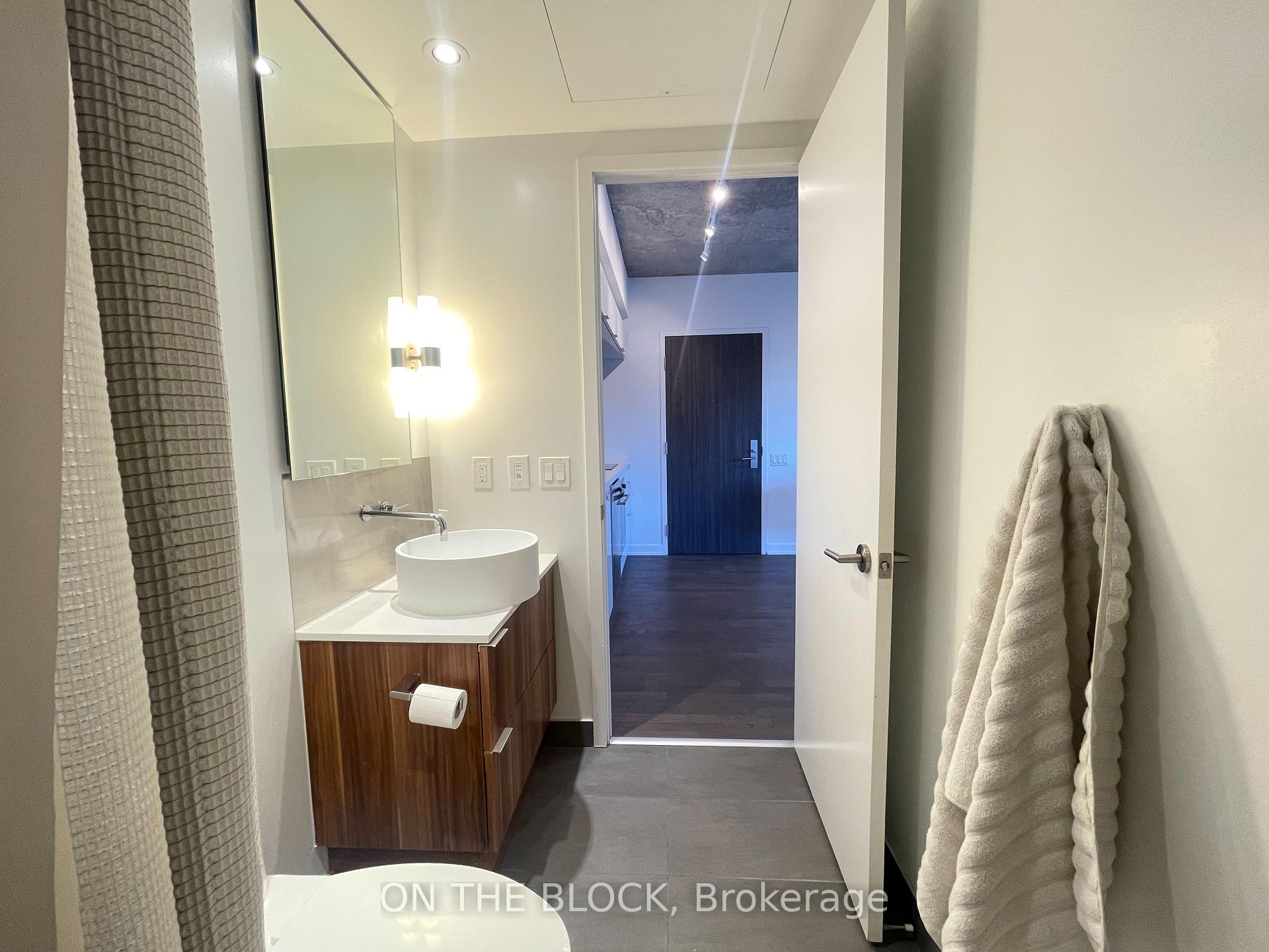 Photo 16 of Unit 509, 185 Roehampton Avenue, Toronto, Mount Pleasant West — HOMEH