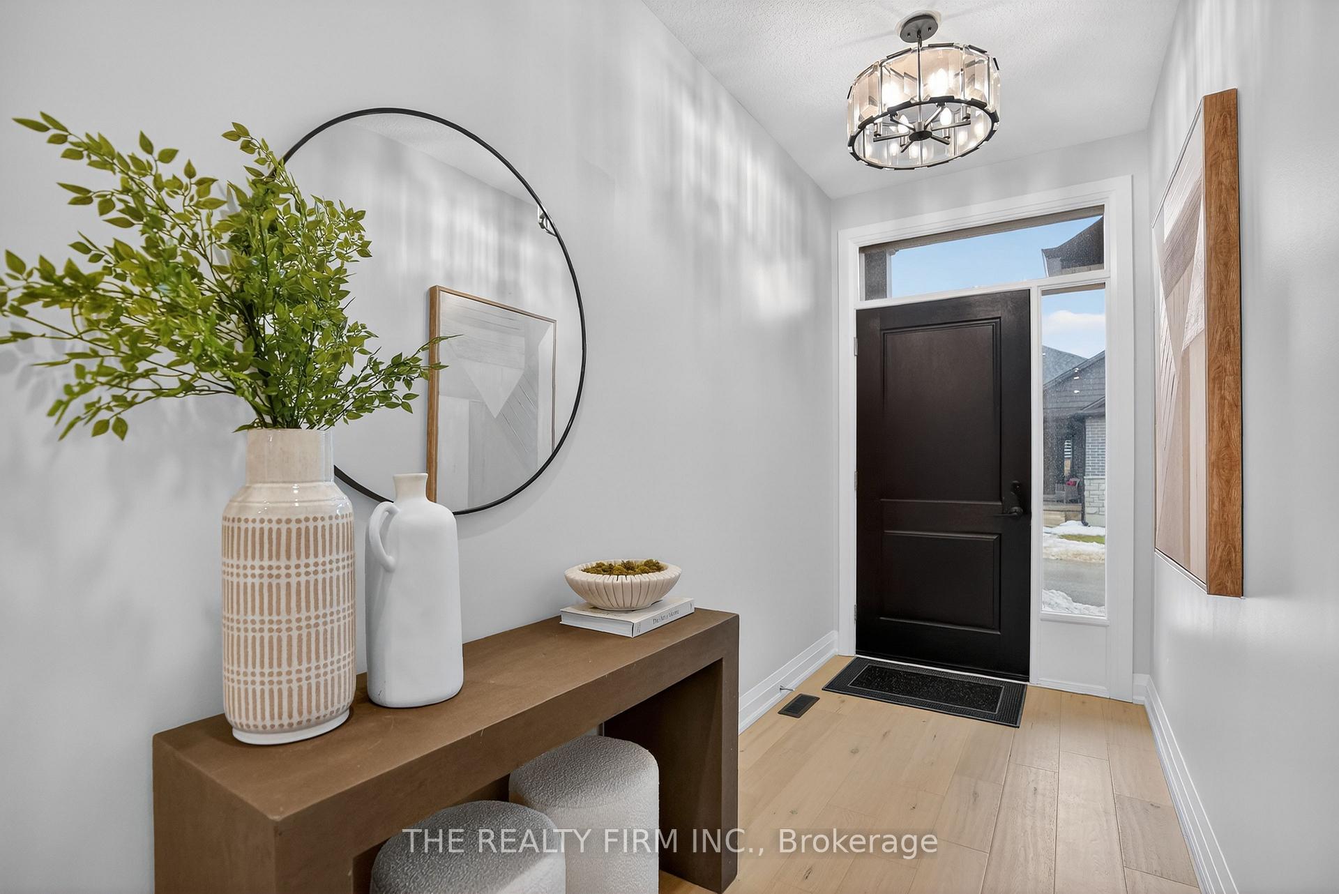 Photo 7 of Unit 8, 383 Daventry Way, Middlesex Centre, Kilworth — HOMEH