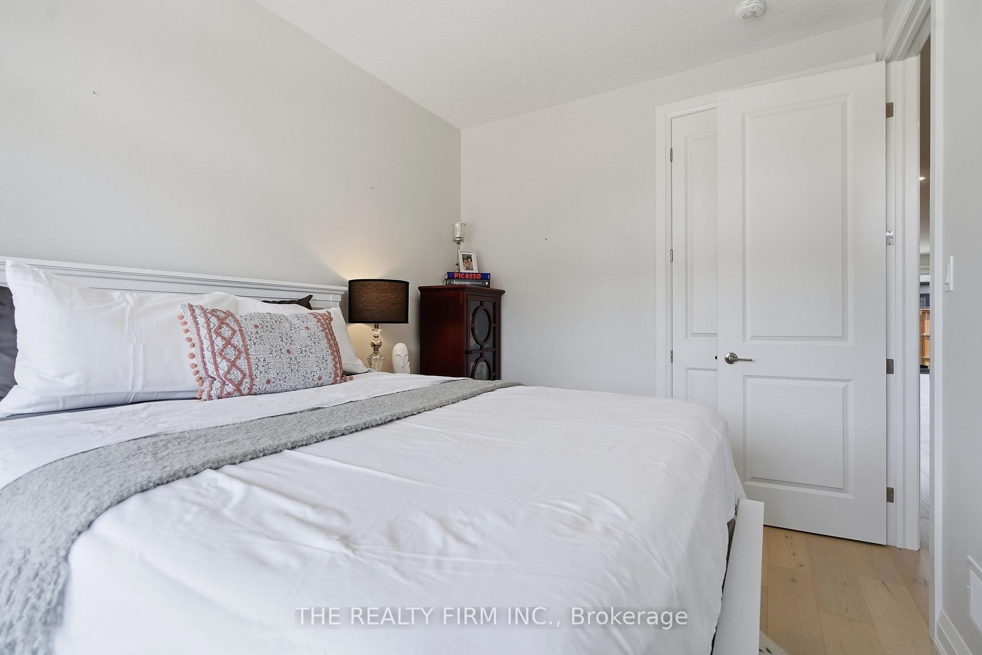 Photo 9 of Unit 8, 383 Daventry Way, Middlesex Centre, Kilworth — HOMEH