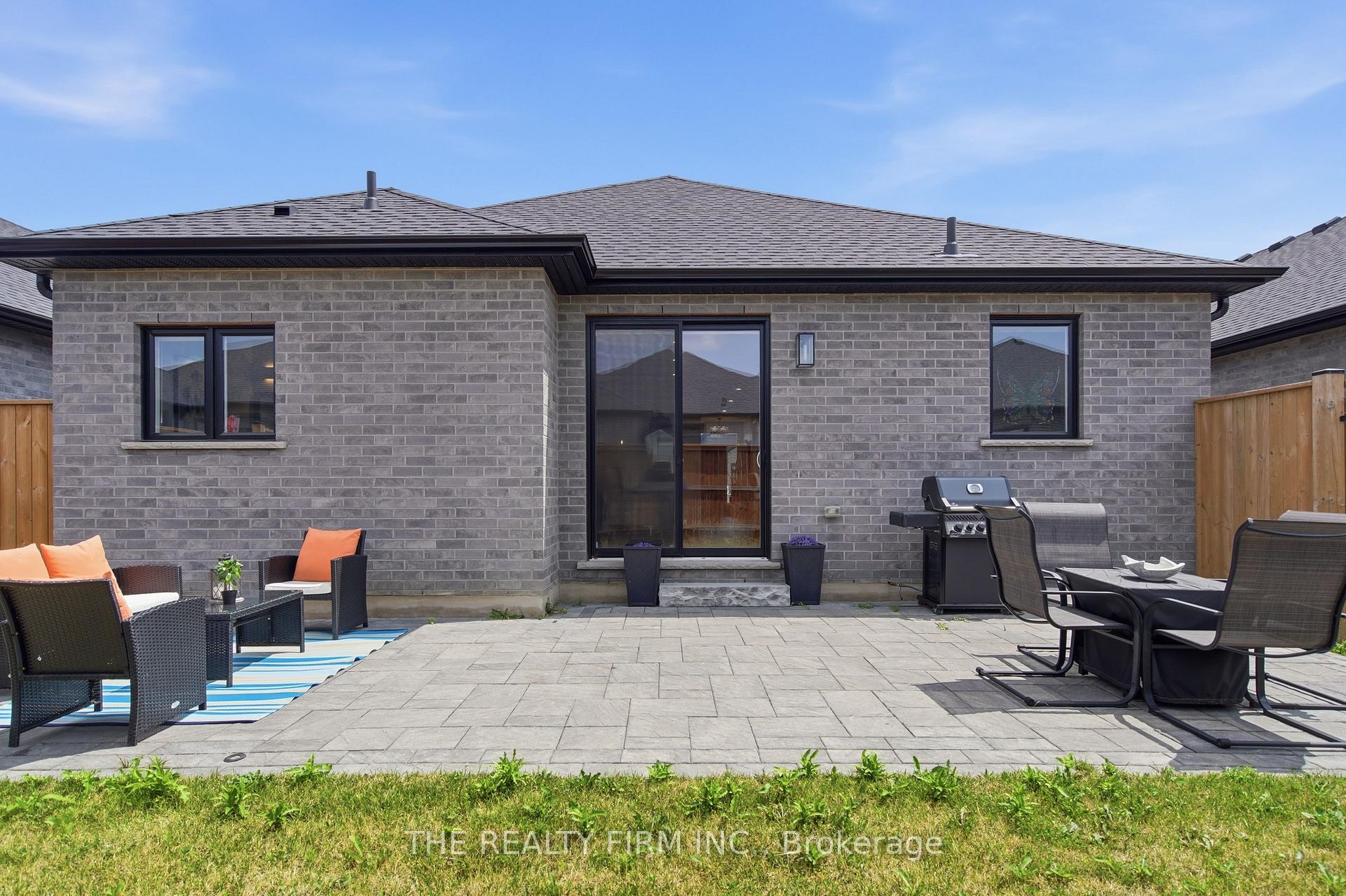 Photo 43 of Unit 8, 383 Daventry Way, Middlesex Centre, Kilworth — HOMEH