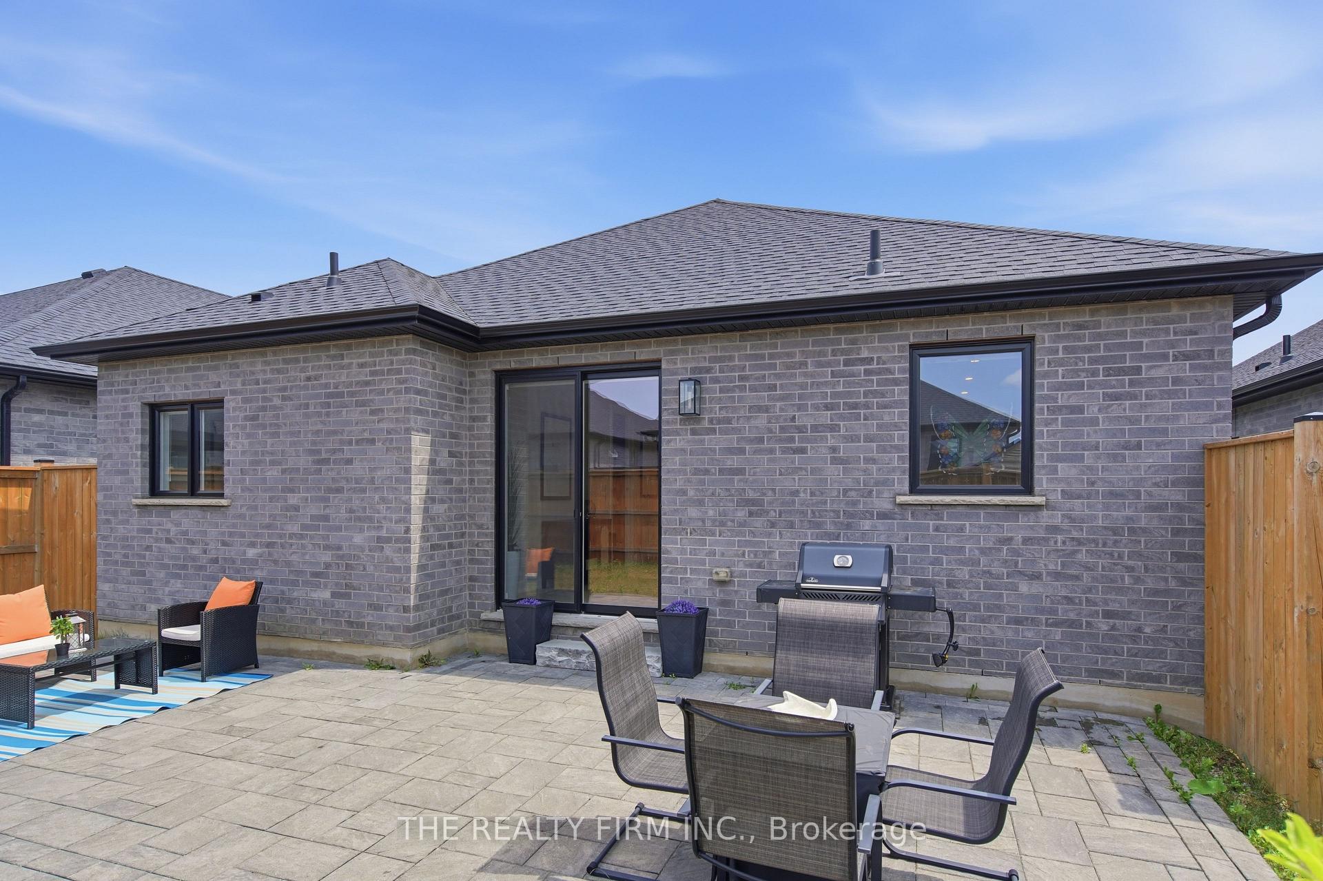 Photo 45 of Unit 8, 383 Daventry Way, Middlesex Centre, Kilworth — HOMEH