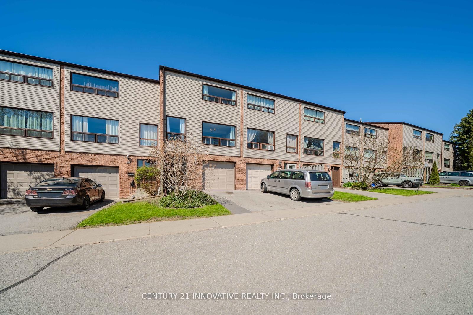 Photo 2 of 35 The Bridle Path, Clarington, Bowmanville — HOMEH