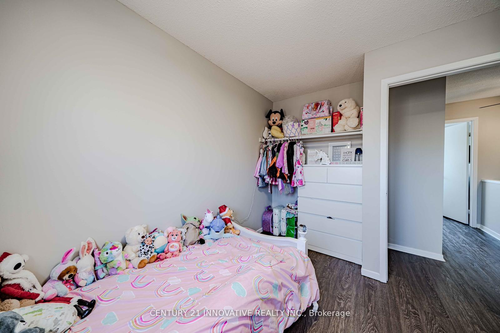 Photo 31 of 35 The Bridle Path, Clarington, Bowmanville — HOMEH