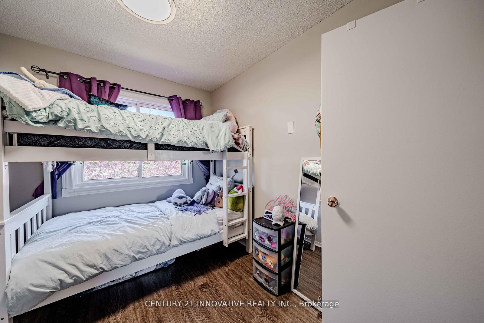 Photo 34 of 35 The Bridle Path, Clarington, Bowmanville — HOMEH