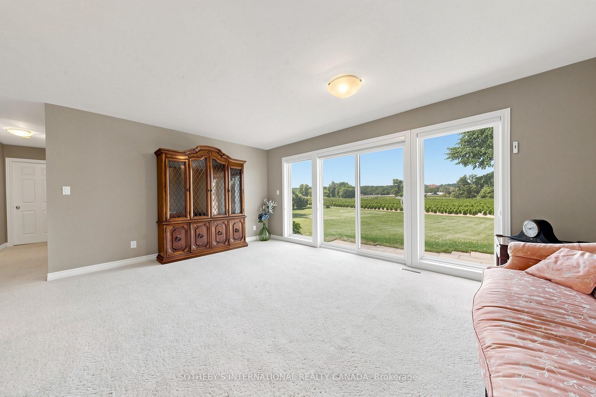 Photo 11 of 3454 Frederick Avenue, Lincoln, Lincoln-Jordan/Vineland — HOMEH