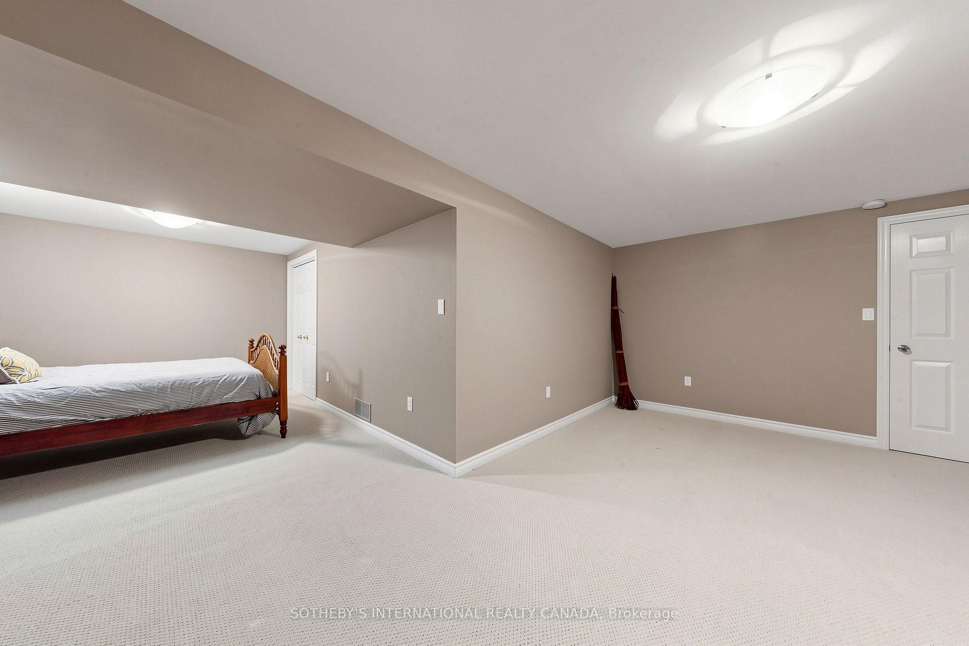 Photo 31 of 3454 Frederick Avenue, Lincoln, Lincoln-Jordan/Vineland — HOMEH