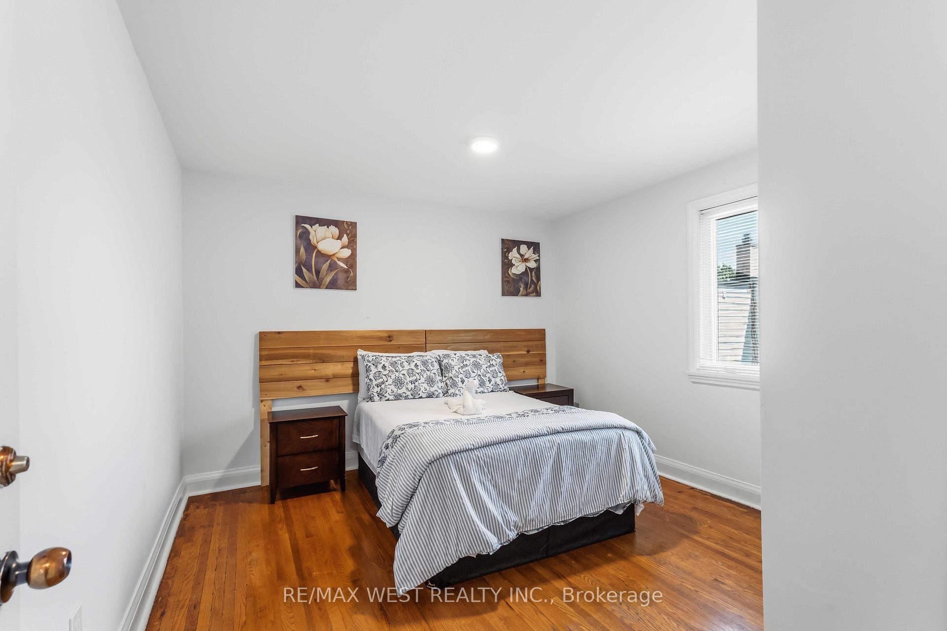Photo 24 of 5177 Kitchener Street, Niagara Falls, Clifton Hill — HOMEH