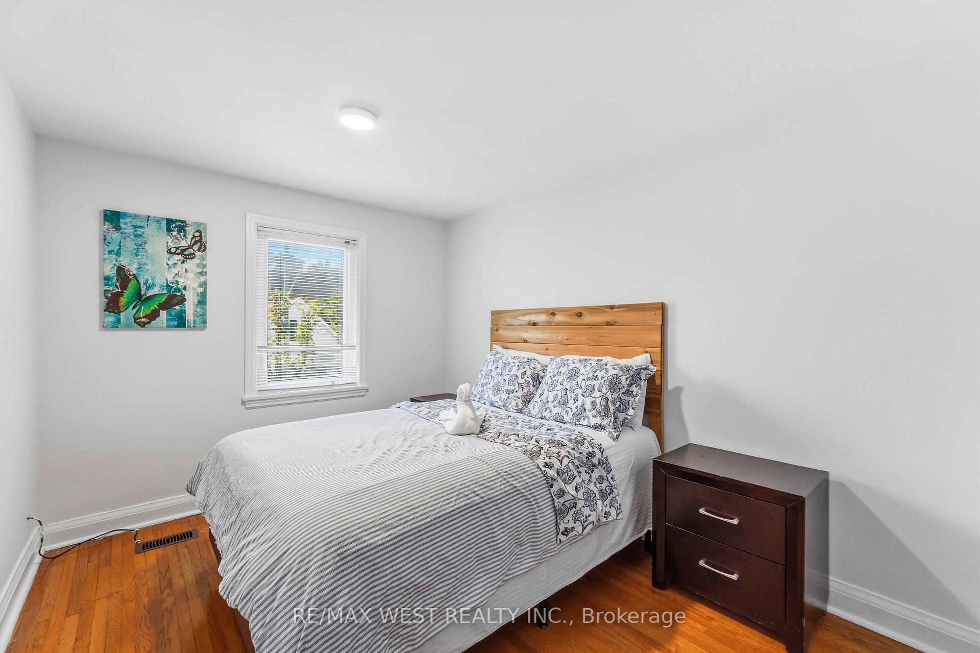 Photo 28 of 5177 Kitchener Street, Niagara Falls, Clifton Hill — HOMEH