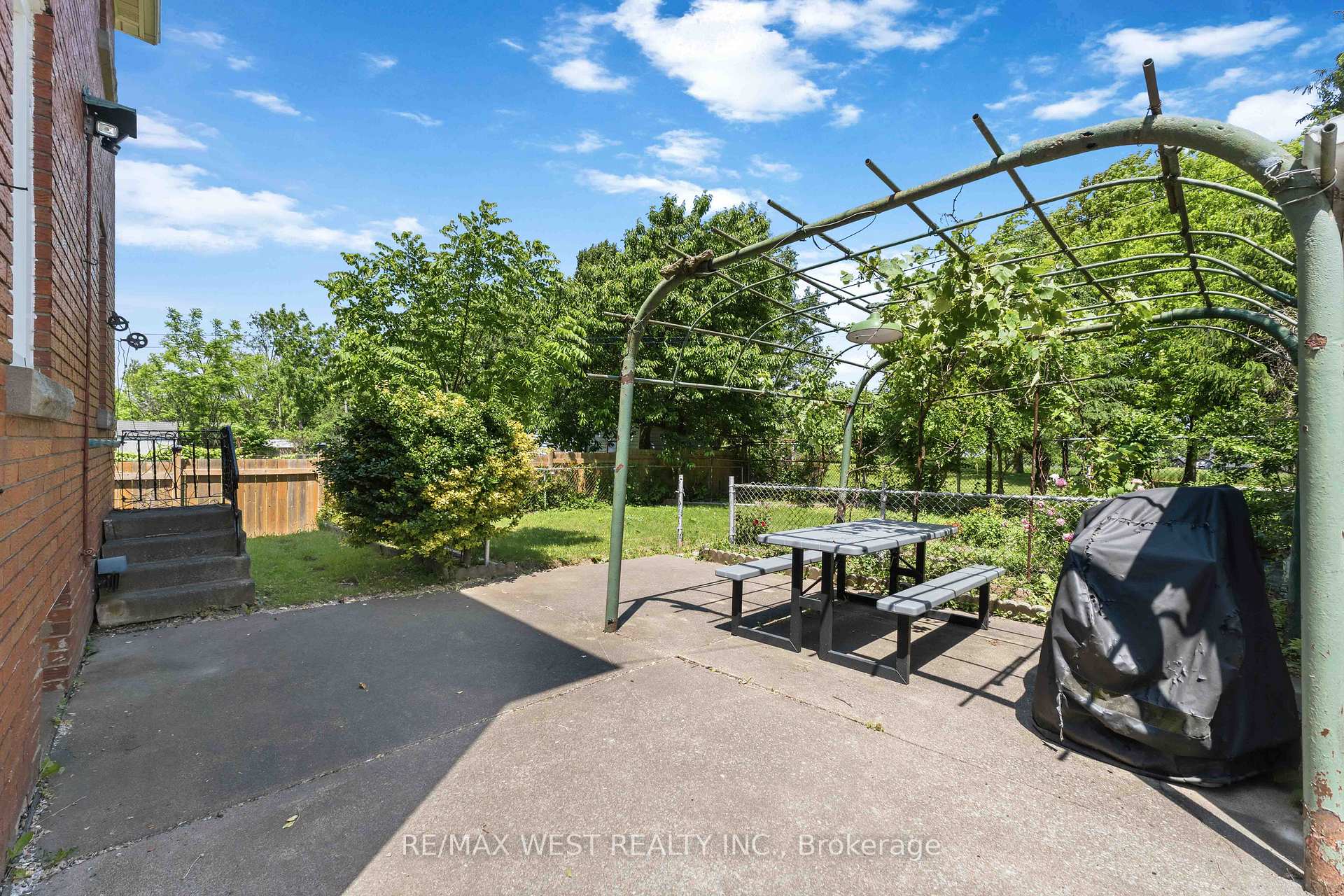 Photo 29 of 5177 Kitchener Street, Niagara Falls, Clifton Hill — HOMEH