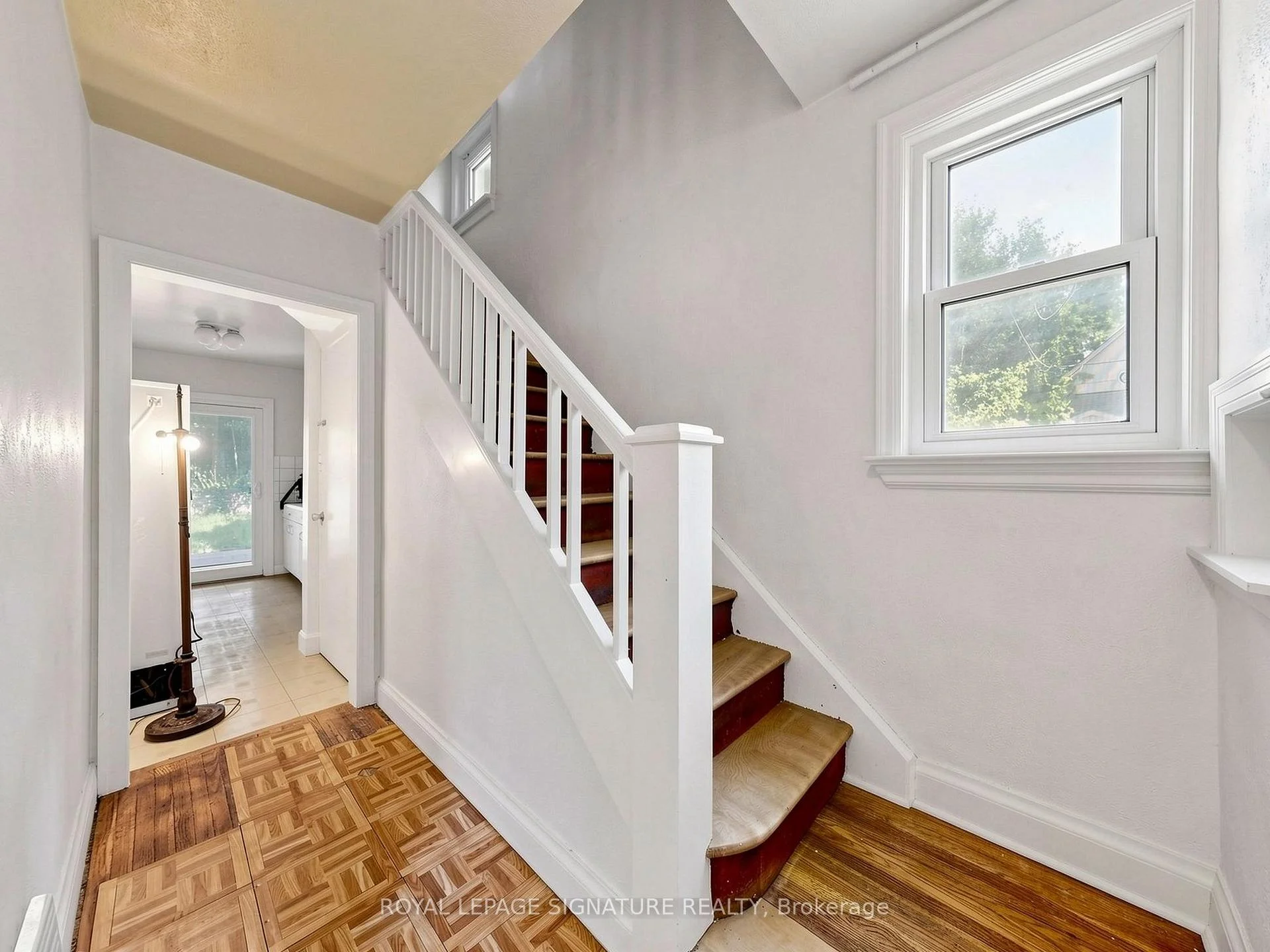 Photo 12 of 18 Dunraven Drive, Toronto, Keelesdale-Eglinton West — HOMEH