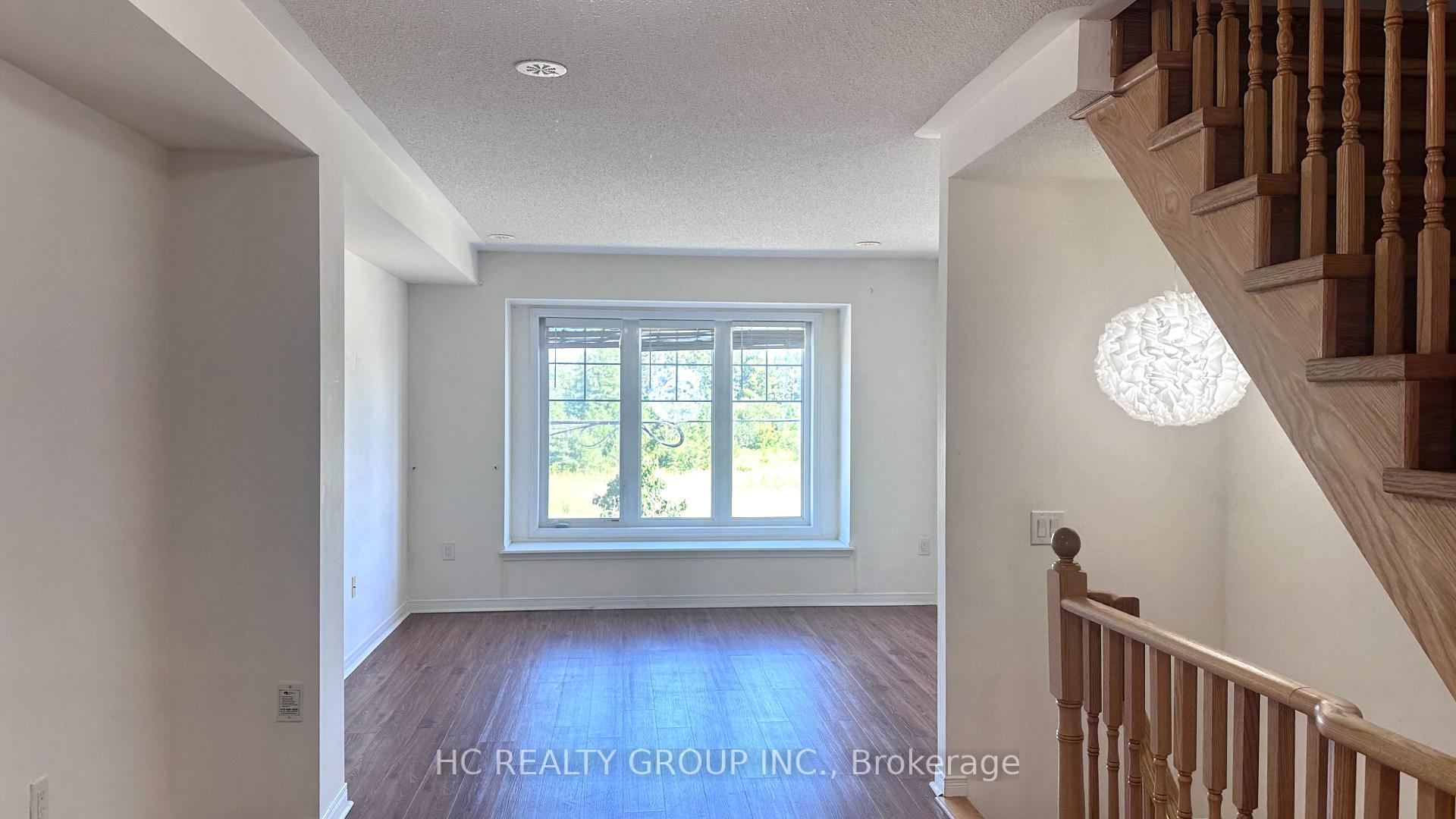 Photo 4 of 5257 Major Mackenzie Drive E, Markham, Berczy — HOMEH