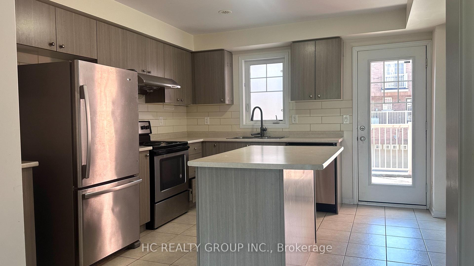 Photo 6 of 5257 Major Mackenzie Drive E, Markham, Berczy — HOMEH