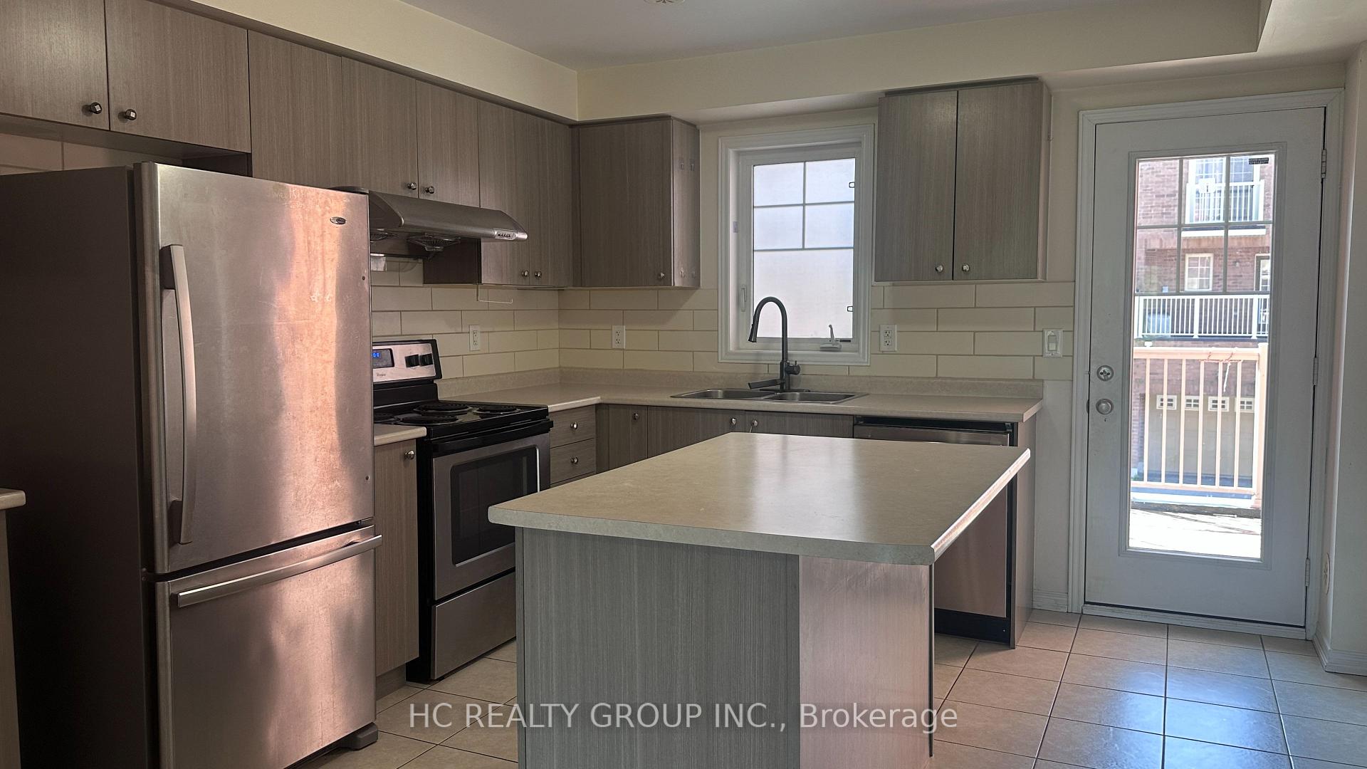 Photo 7 of 5257 Major Mackenzie Drive E, Markham, Berczy — HOMEH