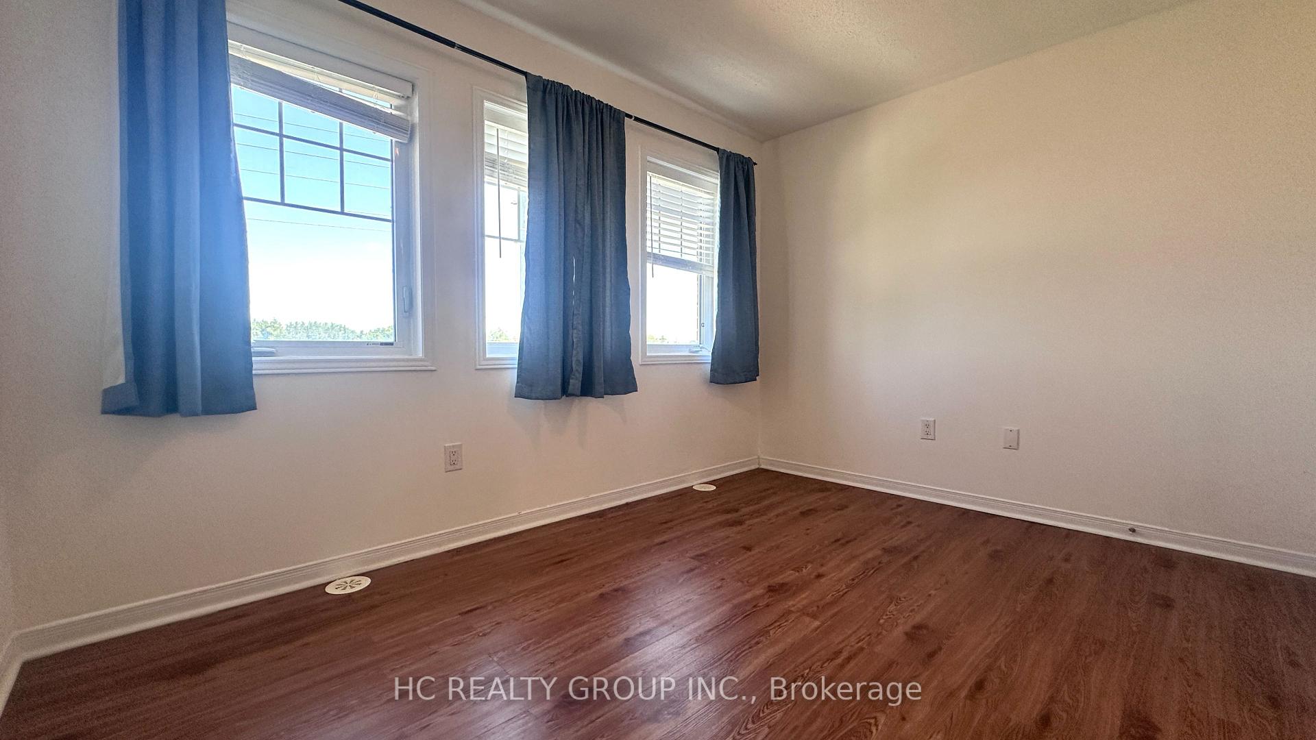Photo 15 of 5257 Major Mackenzie Drive E, Markham, Berczy — HOMEH