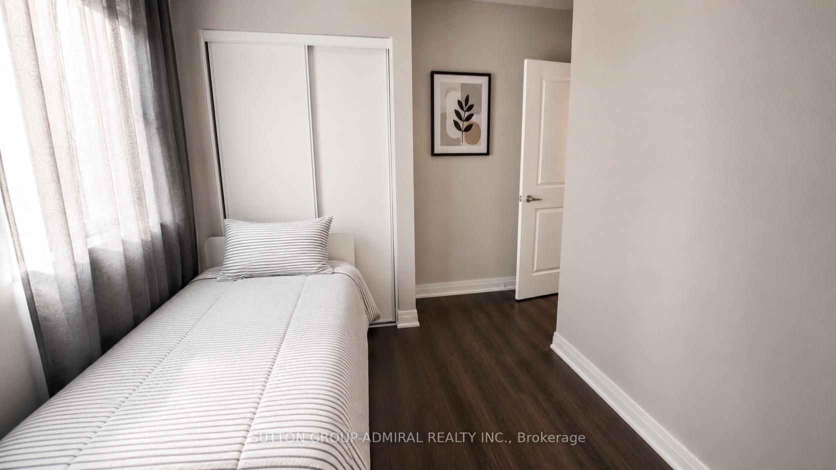 Photo 13 of Unit D703, 5289 Highway 7, Vaughan, Vaughan Grove — HOMEH