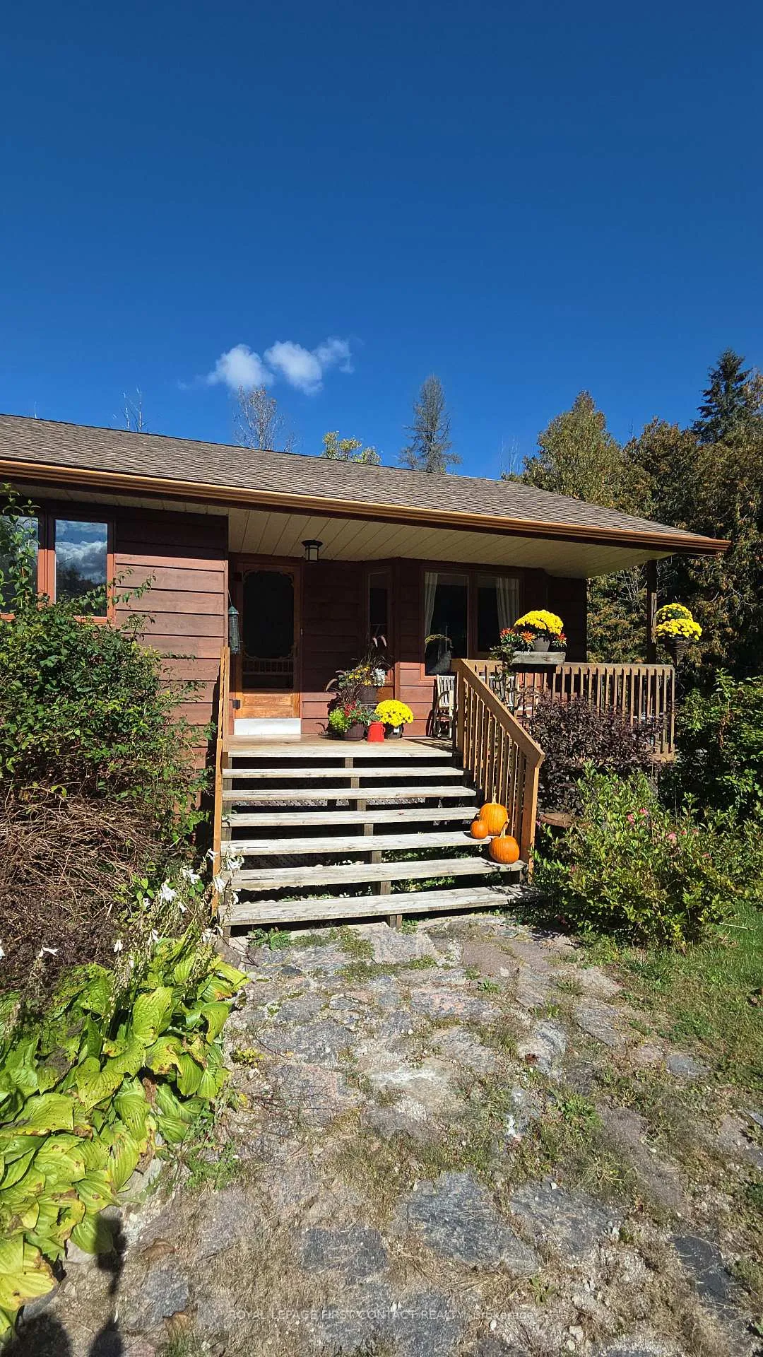 Photo 2 of 5144 25th Side Road, Essa, Rural Essa — HOMEH