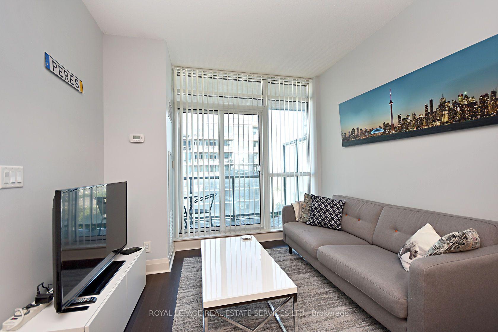 Photo 9 of Unit 901, 1185 The Queensway, Etobicoke, Islington-City Centre West — HOMEH