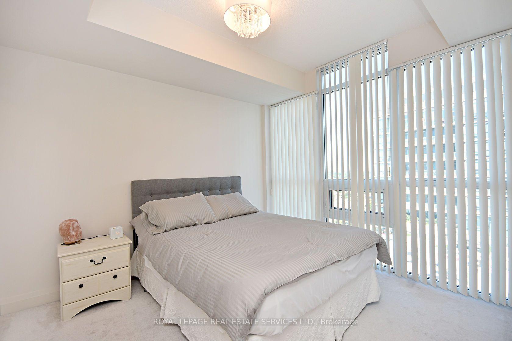 Photo 10 of Unit 901, 1185 The Queensway, Etobicoke, Islington-City Centre West — HOMEH