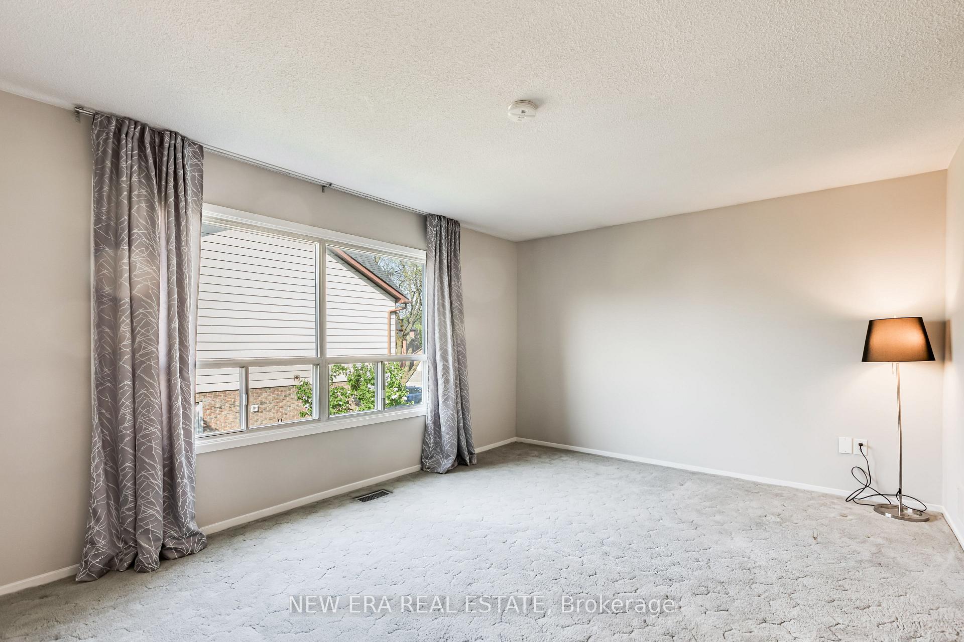 Photo 24 of 4059 Teakwood Drive, Mississauga, Creditview — HOMEH