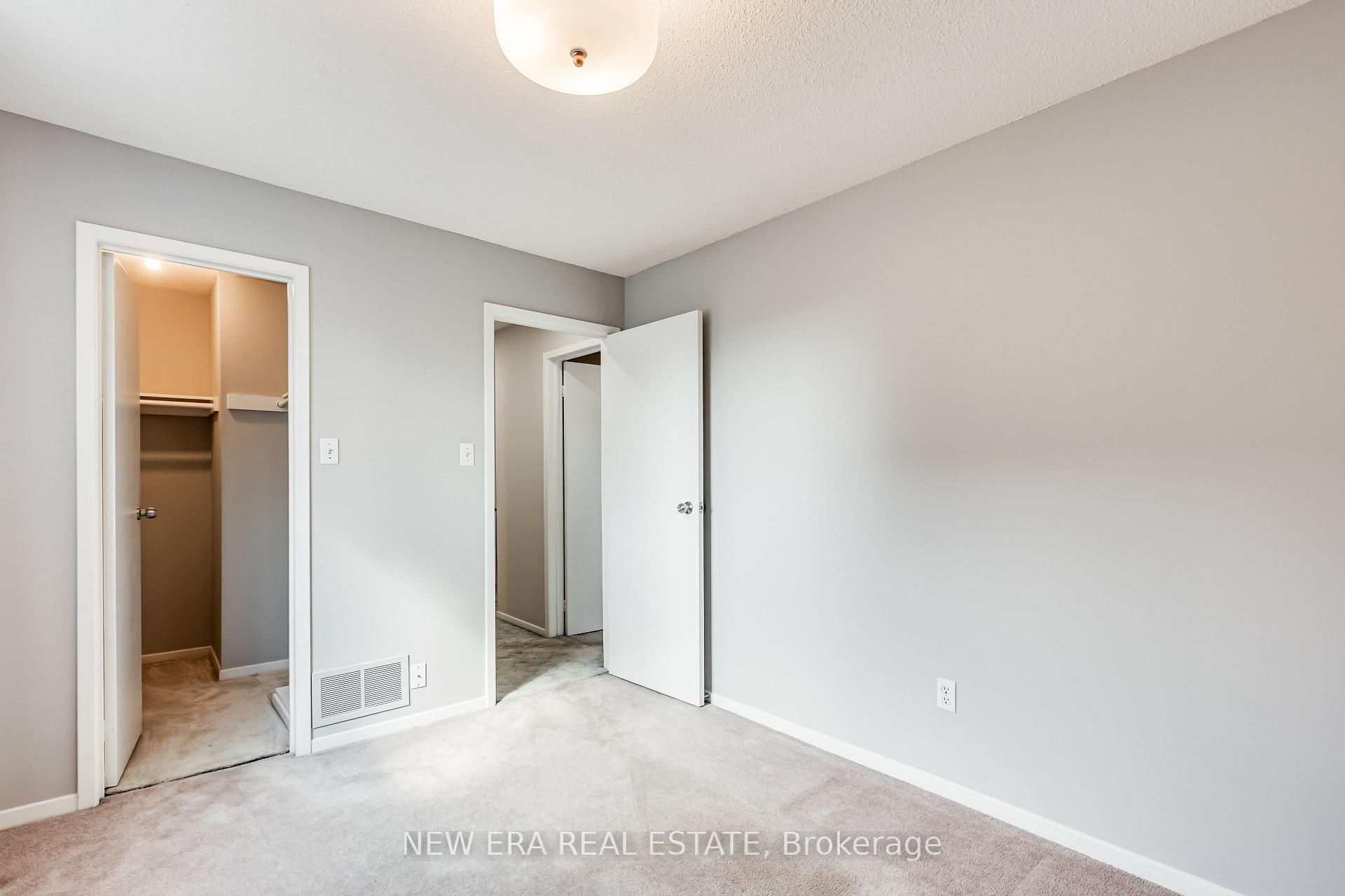 Photo 29 of 4059 Teakwood Drive, Mississauga, Creditview — HOMEH