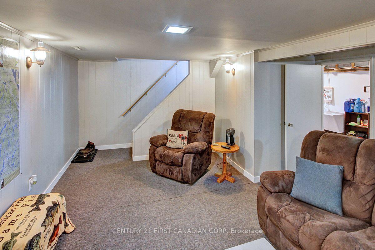 Photo 15 of 396 Avondale Road, London, East H — HOMEH