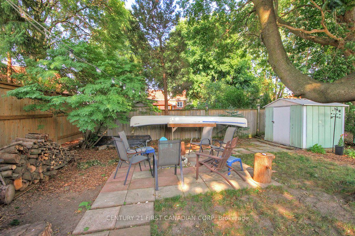 Photo 22 of 396 Avondale Road, London, East H — HOMEH