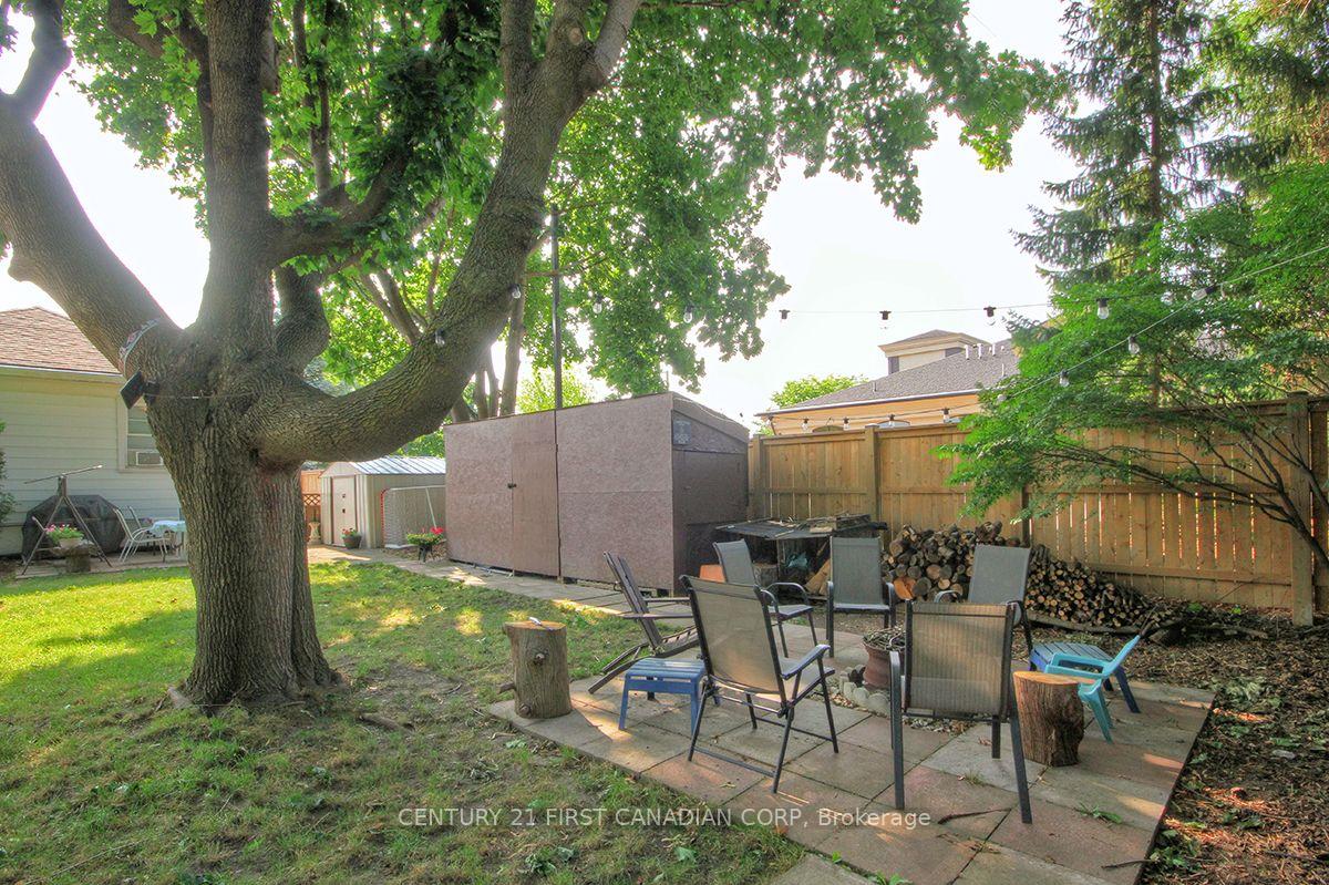 Photo 23 of 396 Avondale Road, London, East H — HOMEH