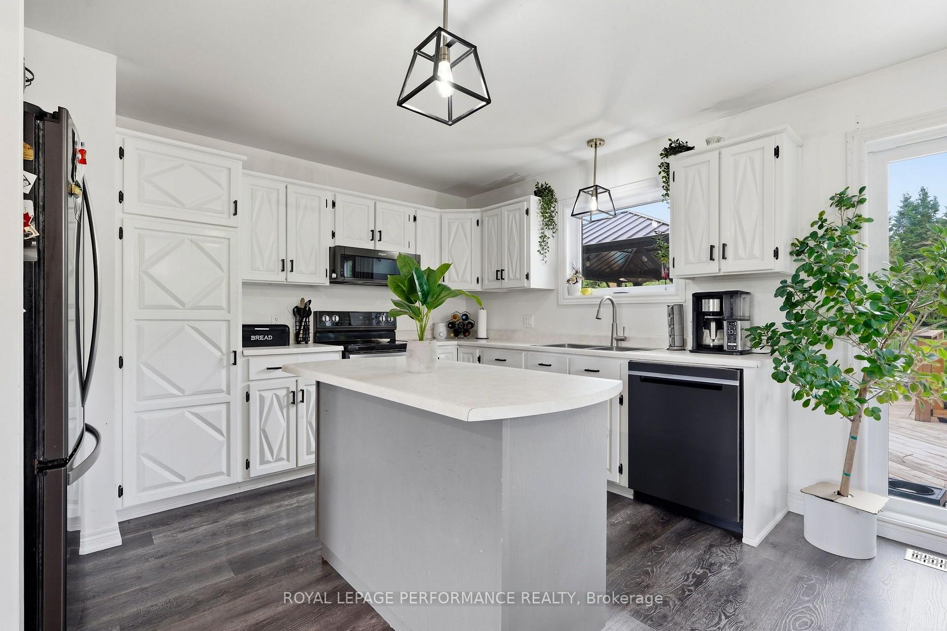 Photo 3 of 3230 Pattee Road E, Champlain, Champlain Twp — HOMEH
