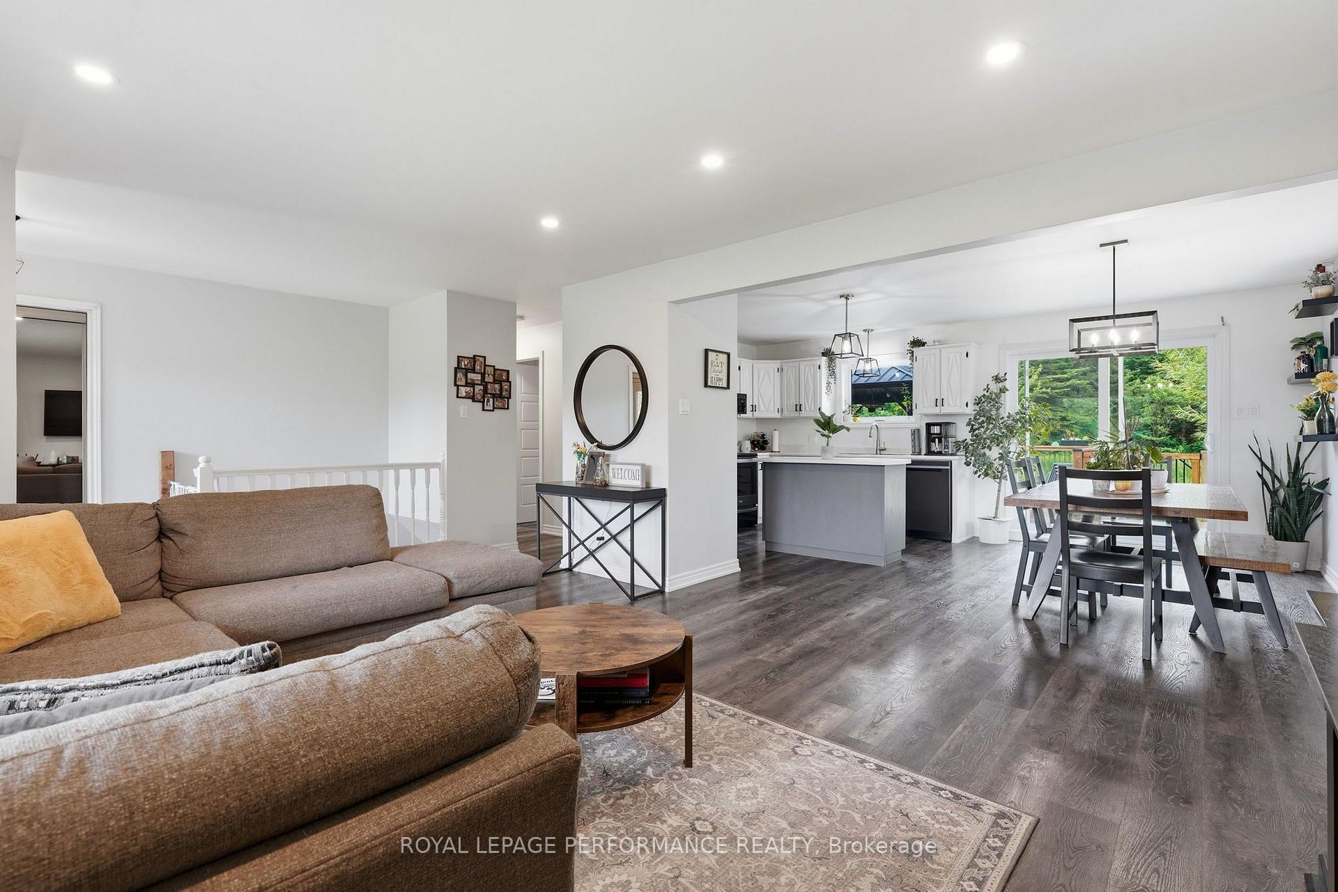 Photo 13 of 3230 Pattee Road E, Champlain, Champlain Twp — HOMEH