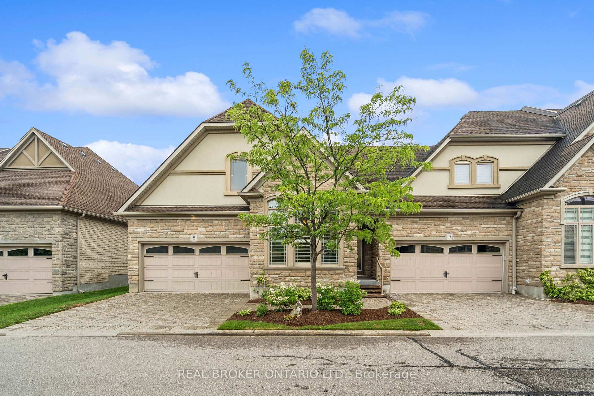 Photo 2 of Unit 8, 19 Simmonds Drive, Guelph, Victoria North — HOMEH