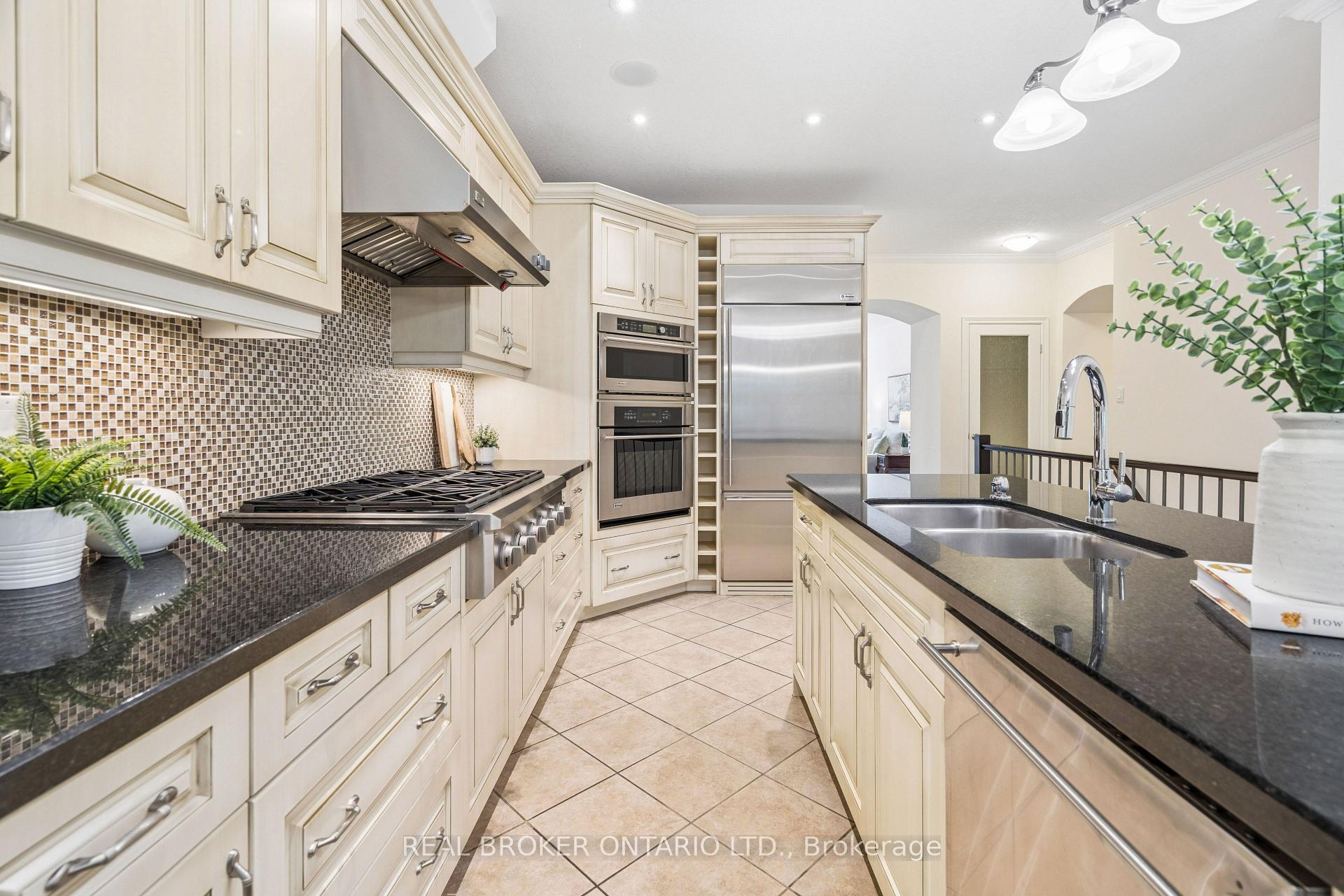 Photo 14 of Unit 8, 19 Simmonds Drive, Guelph, Victoria North — HOMEH