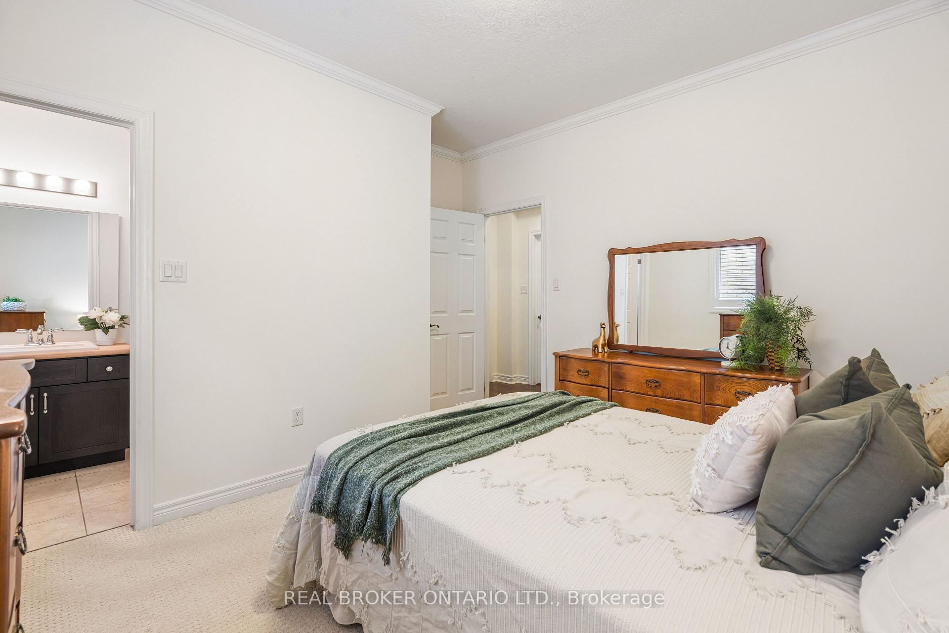 Photo 23 of Unit 8, 19 Simmonds Drive, Guelph, Victoria North — HOMEH