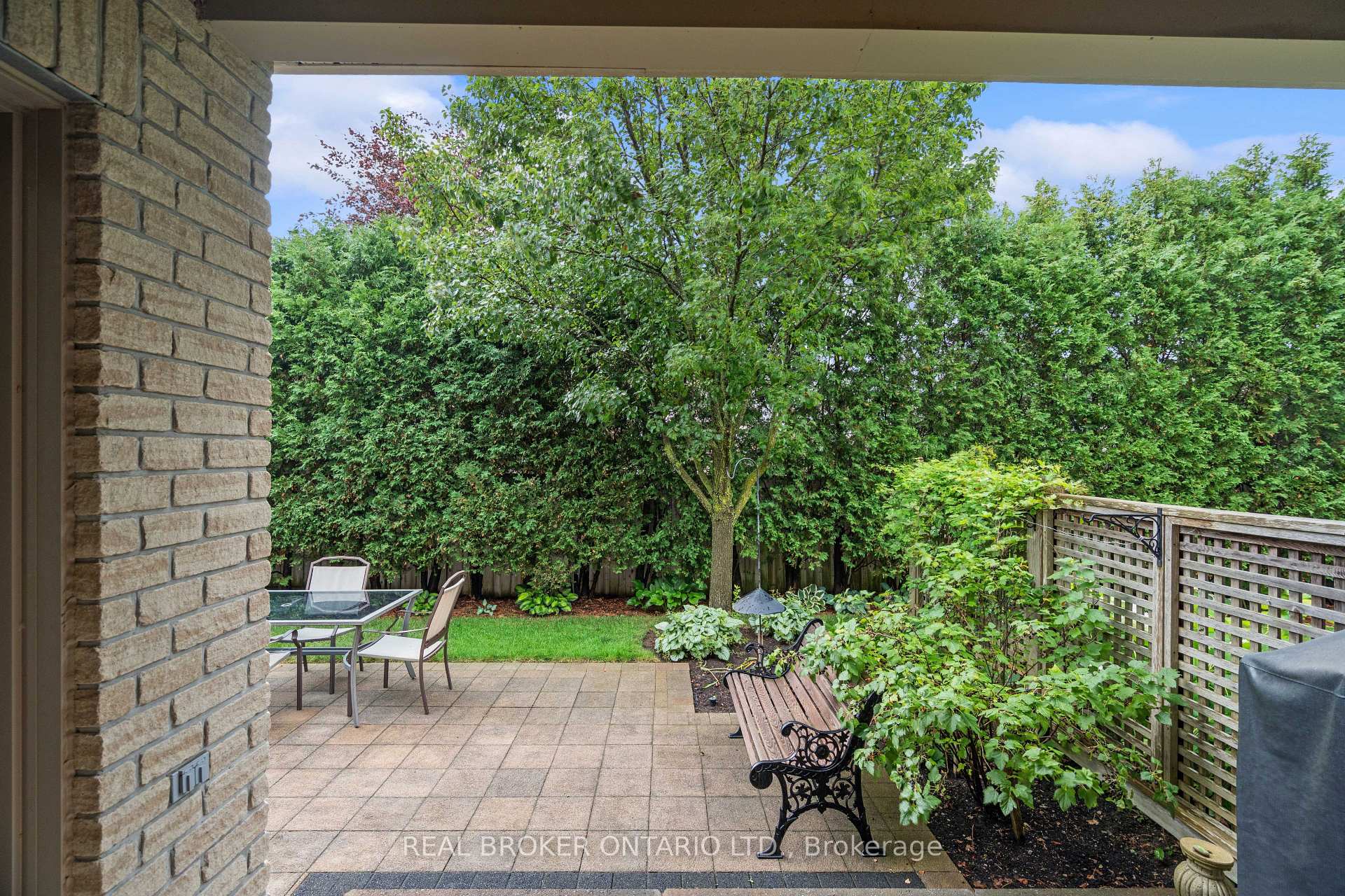 Photo 41 of Unit 8, 19 Simmonds Drive, Guelph, Victoria North — HOMEH