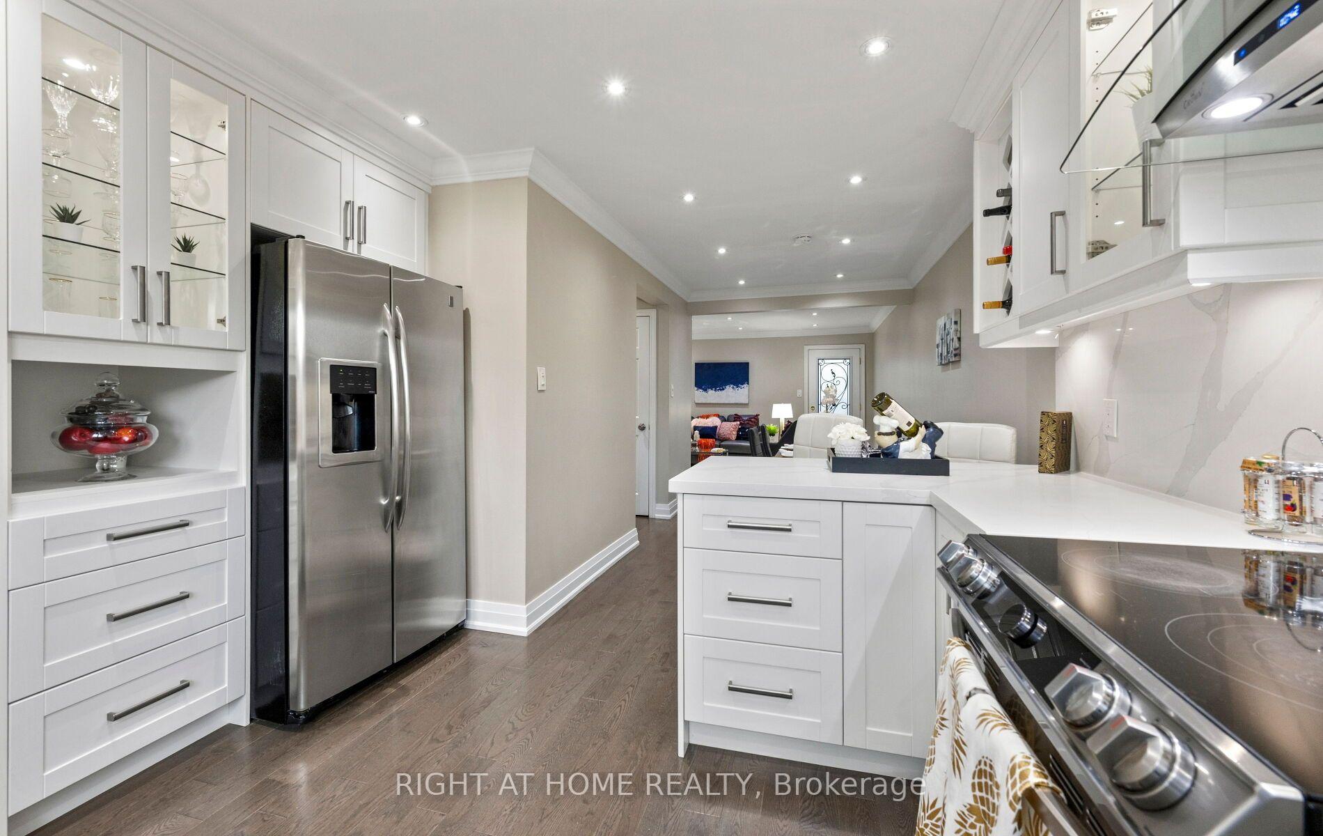 Photo 18 of 5491 Schueller Crescent, Burlington, Appleby — HOMEH