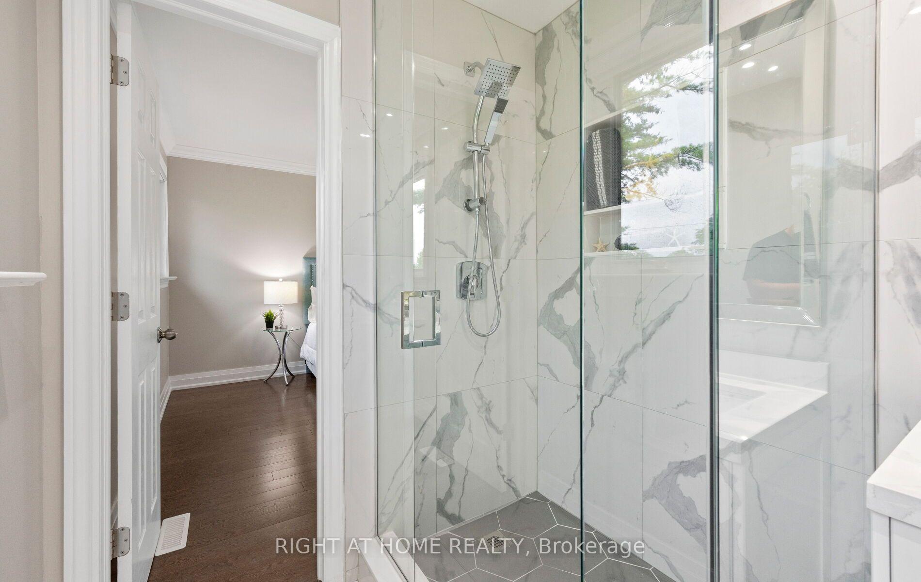 Photo 31 of 5491 Schueller Crescent, Burlington, Appleby — HOMEH