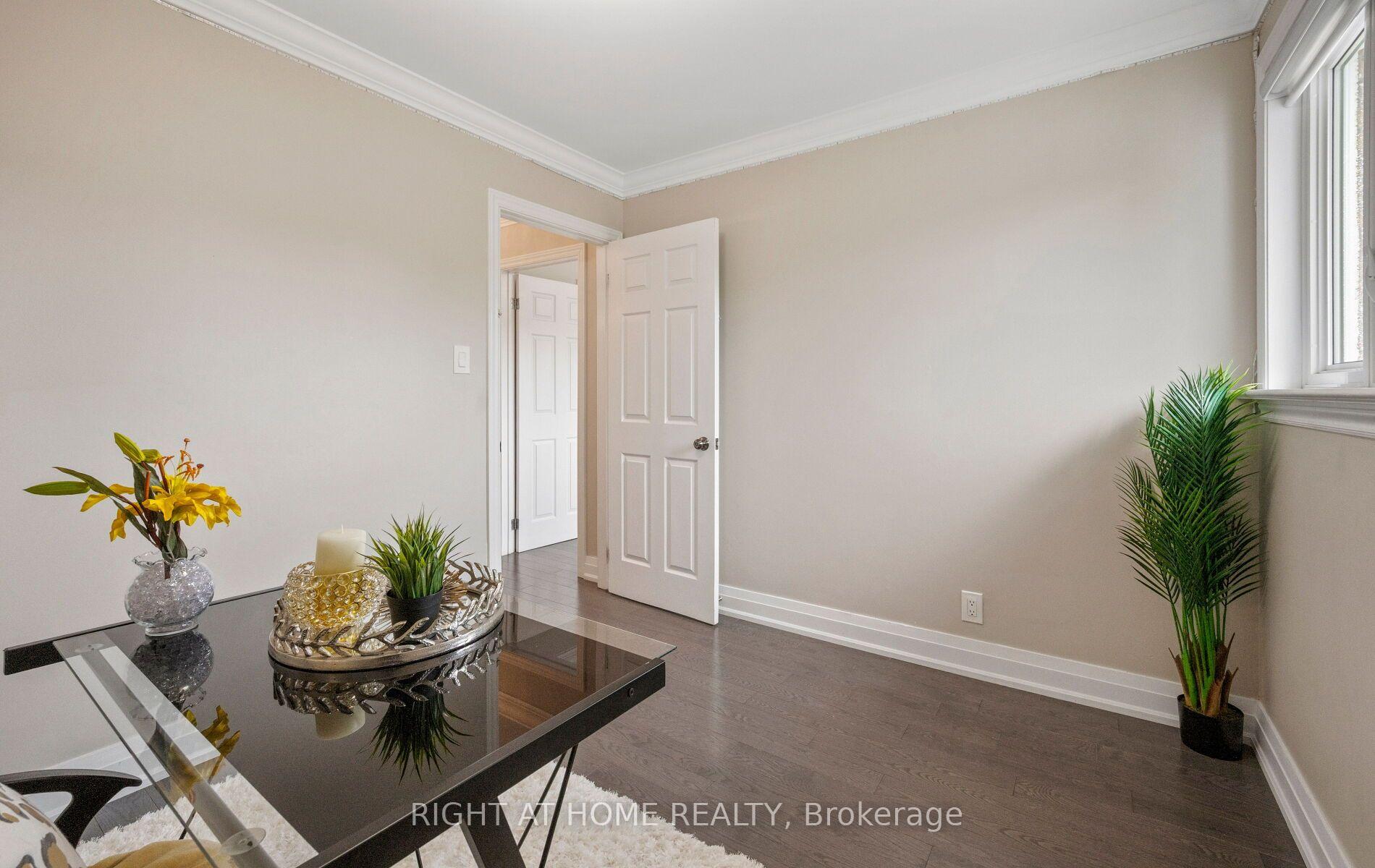 Photo 34 of 5491 Schueller Crescent, Burlington, Appleby — HOMEH