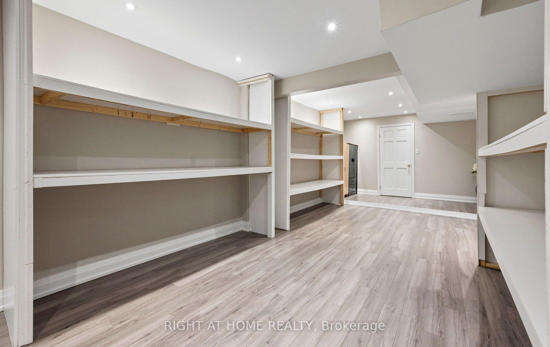 Photo 45 of 5491 Schueller Crescent, Burlington, Appleby — HOMEH