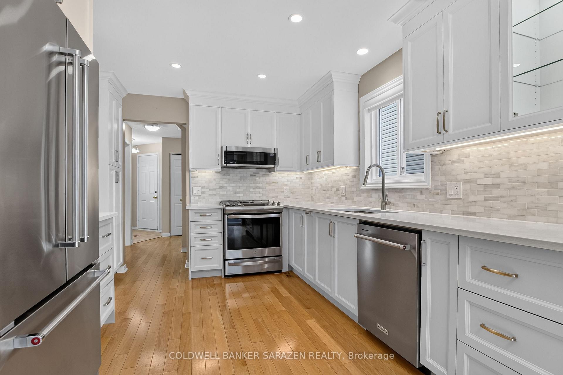 Photo 4 of 37 Shandon Avenue, Ottawa, Barrhaven - Longfields — HOMEH