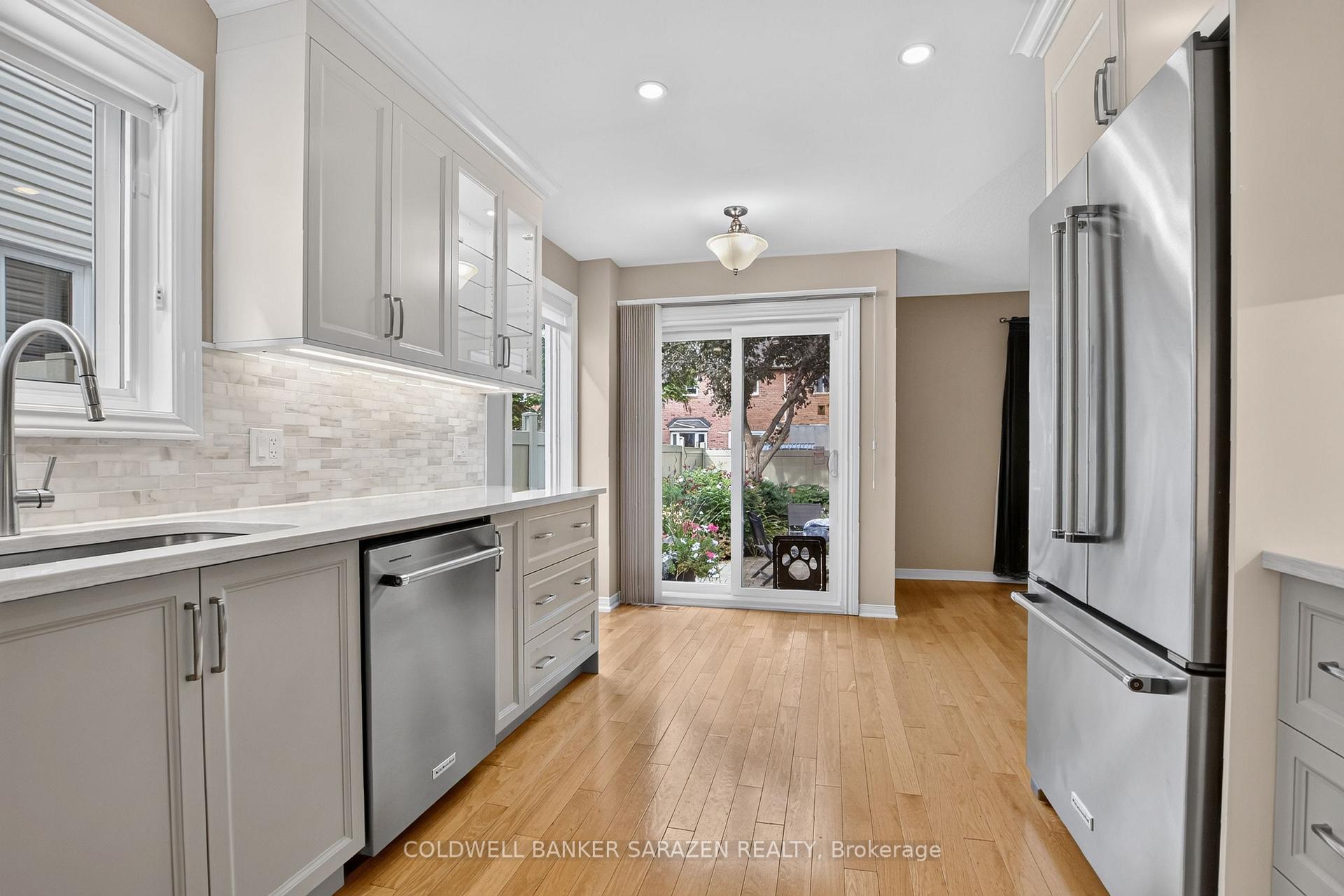 Photo 8 of 37 Shandon Avenue, Ottawa, Barrhaven - Longfields — HOMEH