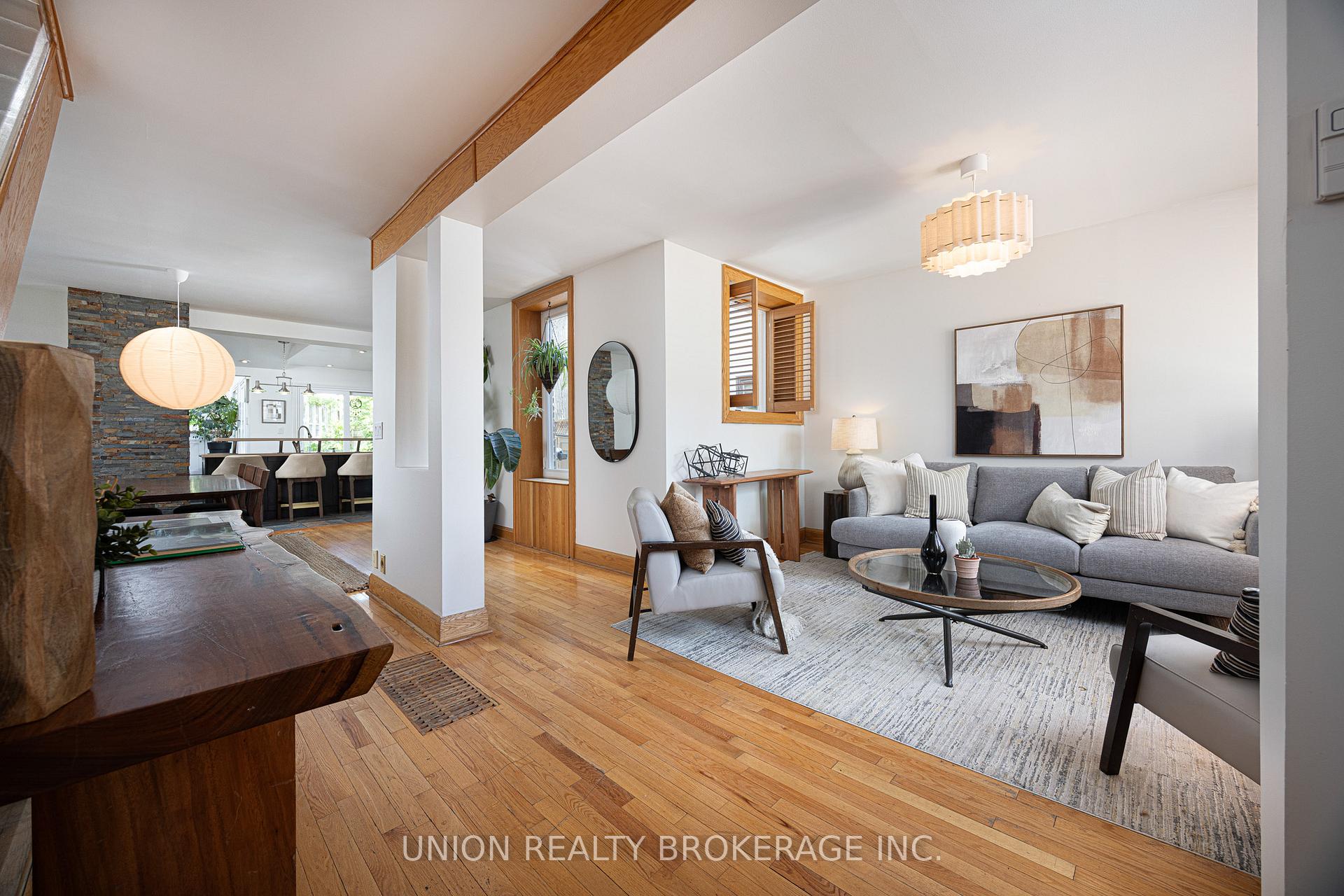 Photo 6 of 134 Duvernet Avenue, Toronto, East End-Danforth — HOMEH
