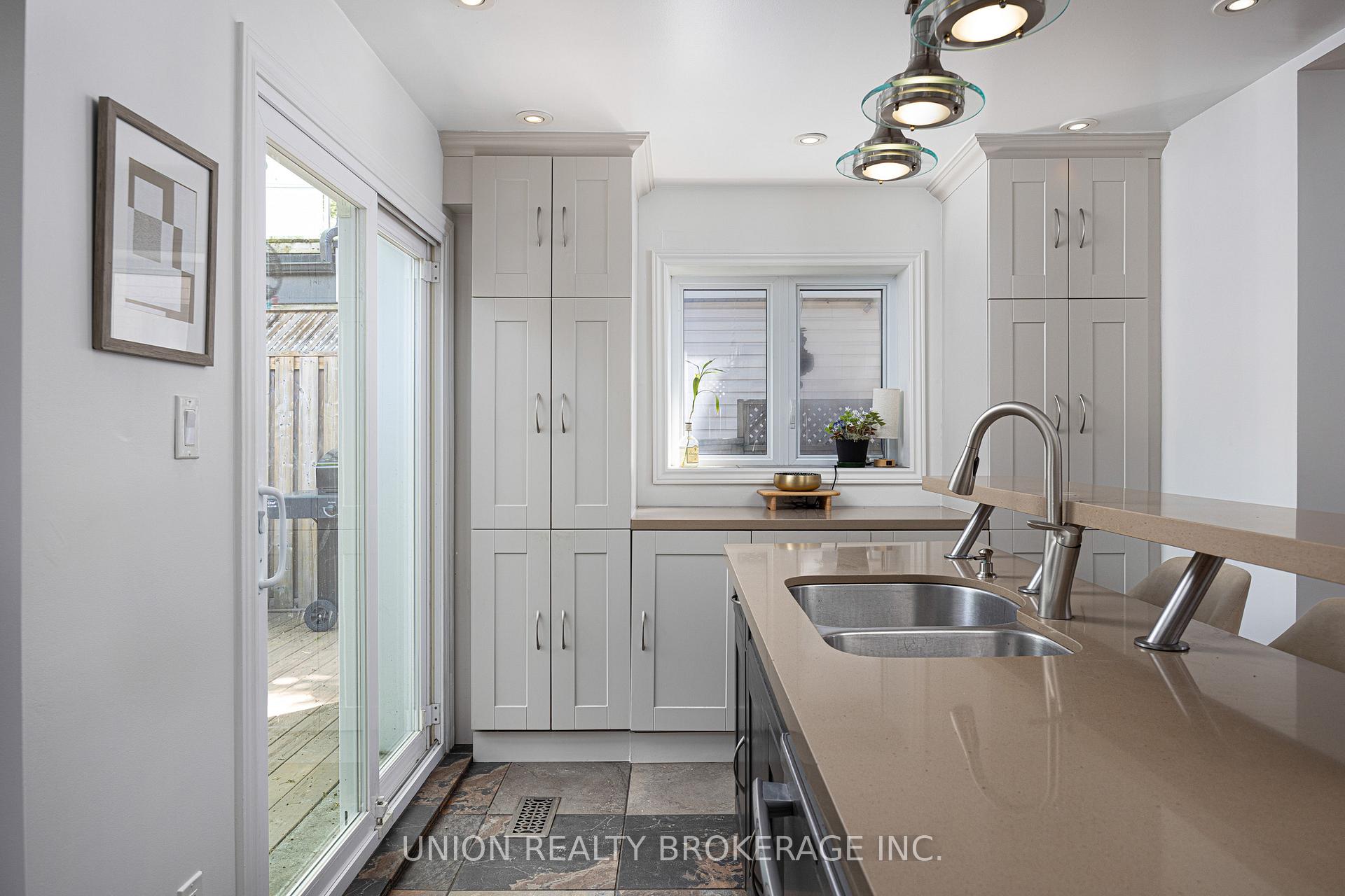 Photo 17 of 134 Duvernet Avenue, Toronto, East End-Danforth — HOMEH