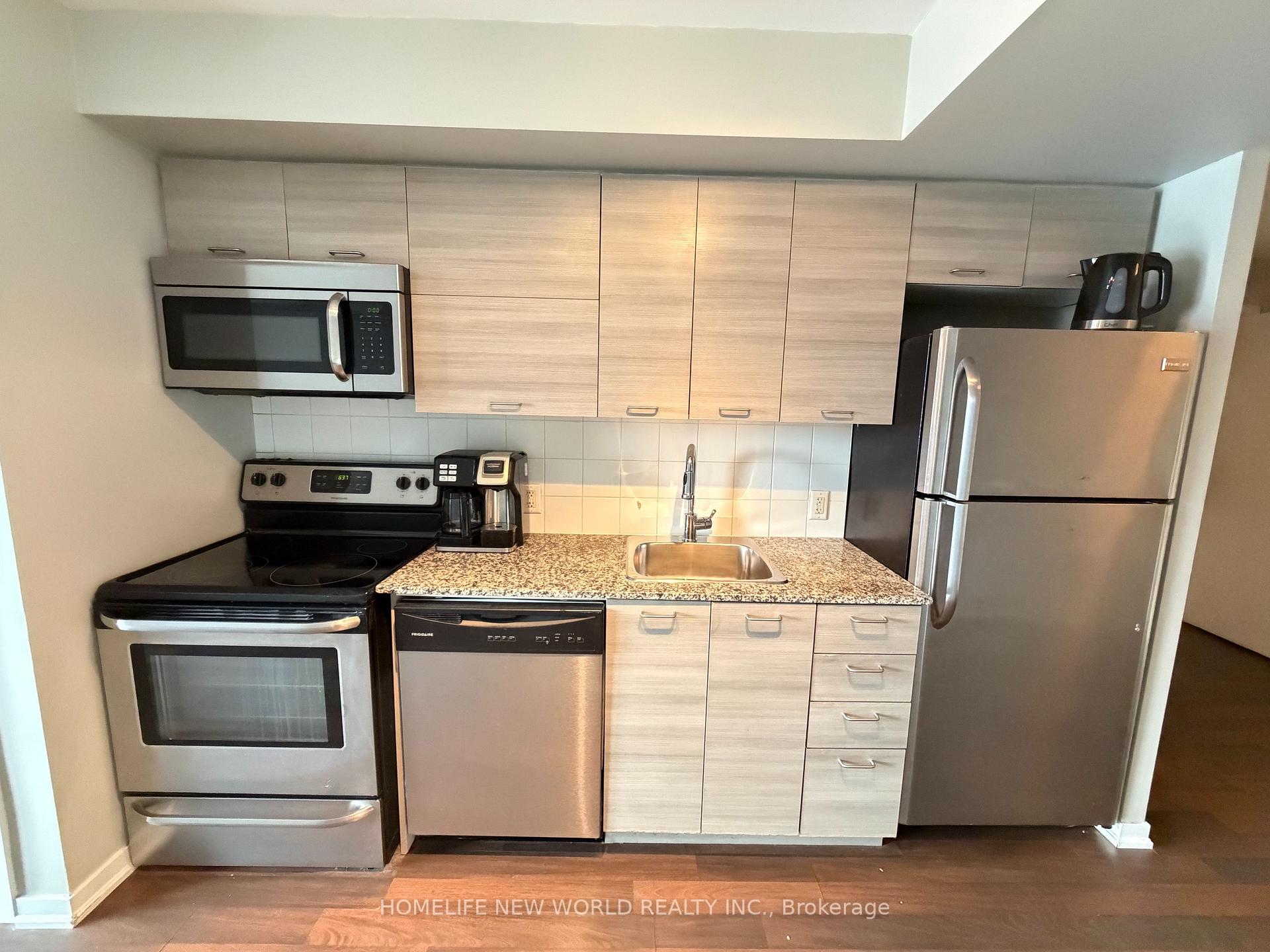 Photo 2 of Unit 1017, 20 Joe Shuster Way, Toronto, South Parkdale — HOMEH