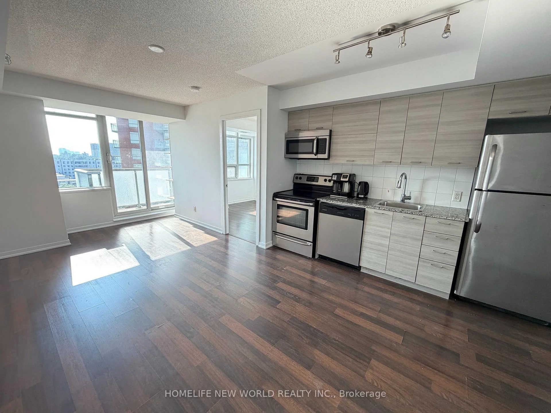 Photo 10 of Unit 1017, 20 Joe Shuster Way, Toronto, South Parkdale — HOMEH