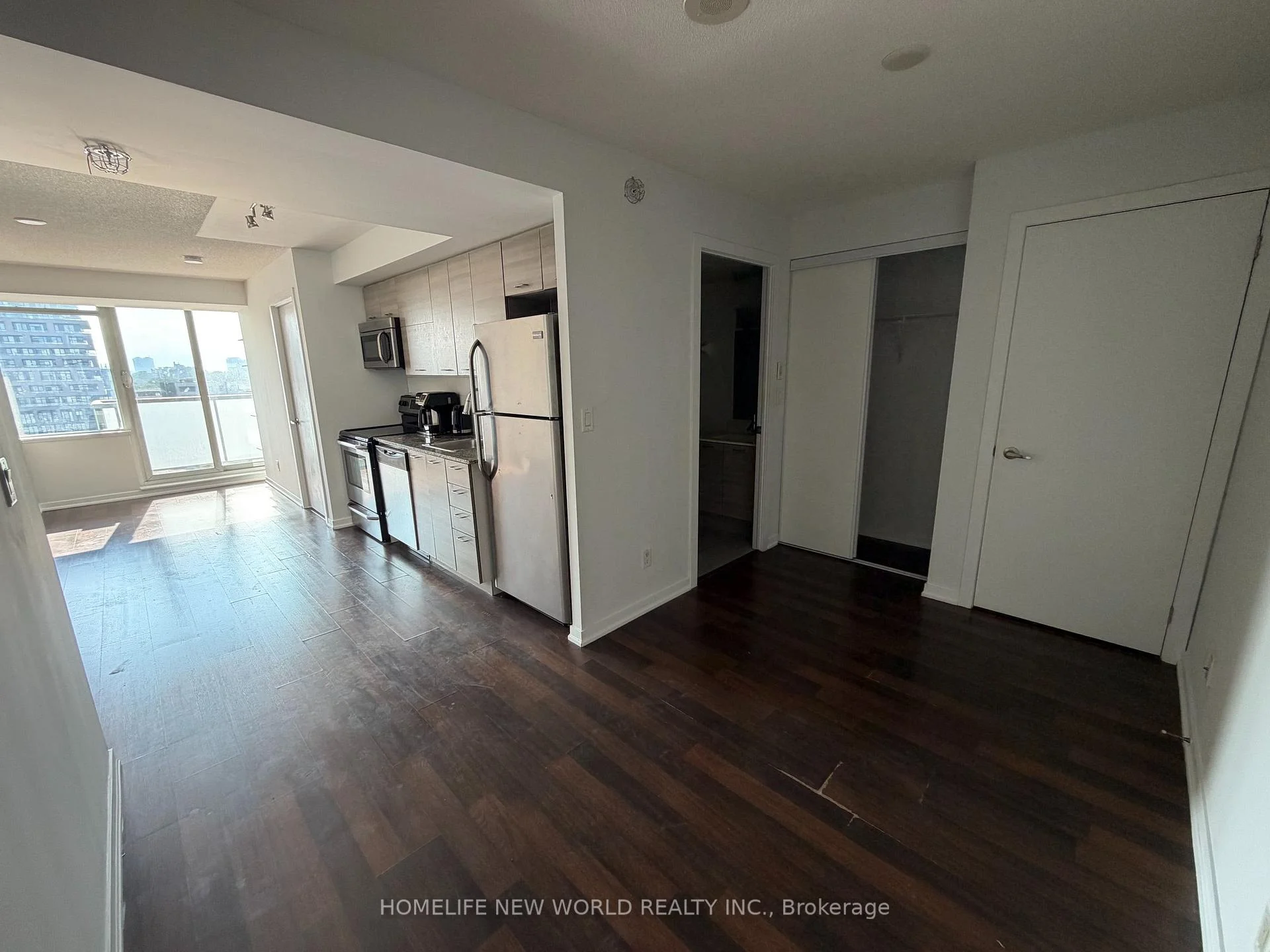 Photo 13 of Unit 1017, 20 Joe Shuster Way, Toronto, South Parkdale — HOMEH