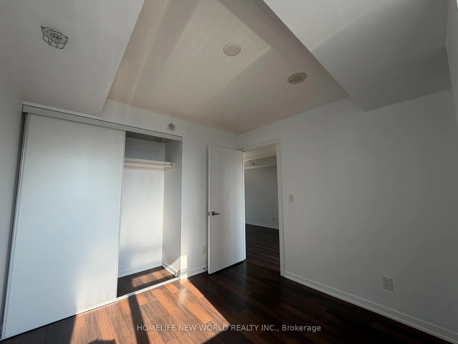 Photo 27 of Unit 1017, 20 Joe Shuster Way, Toronto, South Parkdale — HOMEH