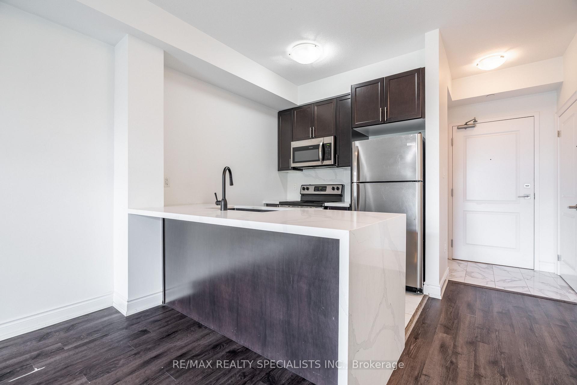 Photo 9 of Unit 321, 125 Shoreview Place, Hamilton, Stoney Creek — HOMEH
